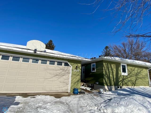 2 Stall Detached Garage