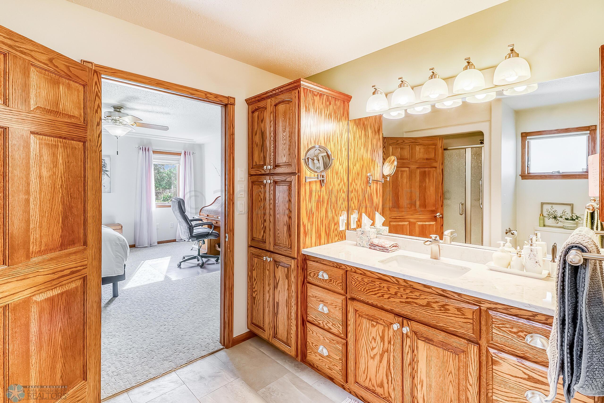 Primary Bathroom1_2