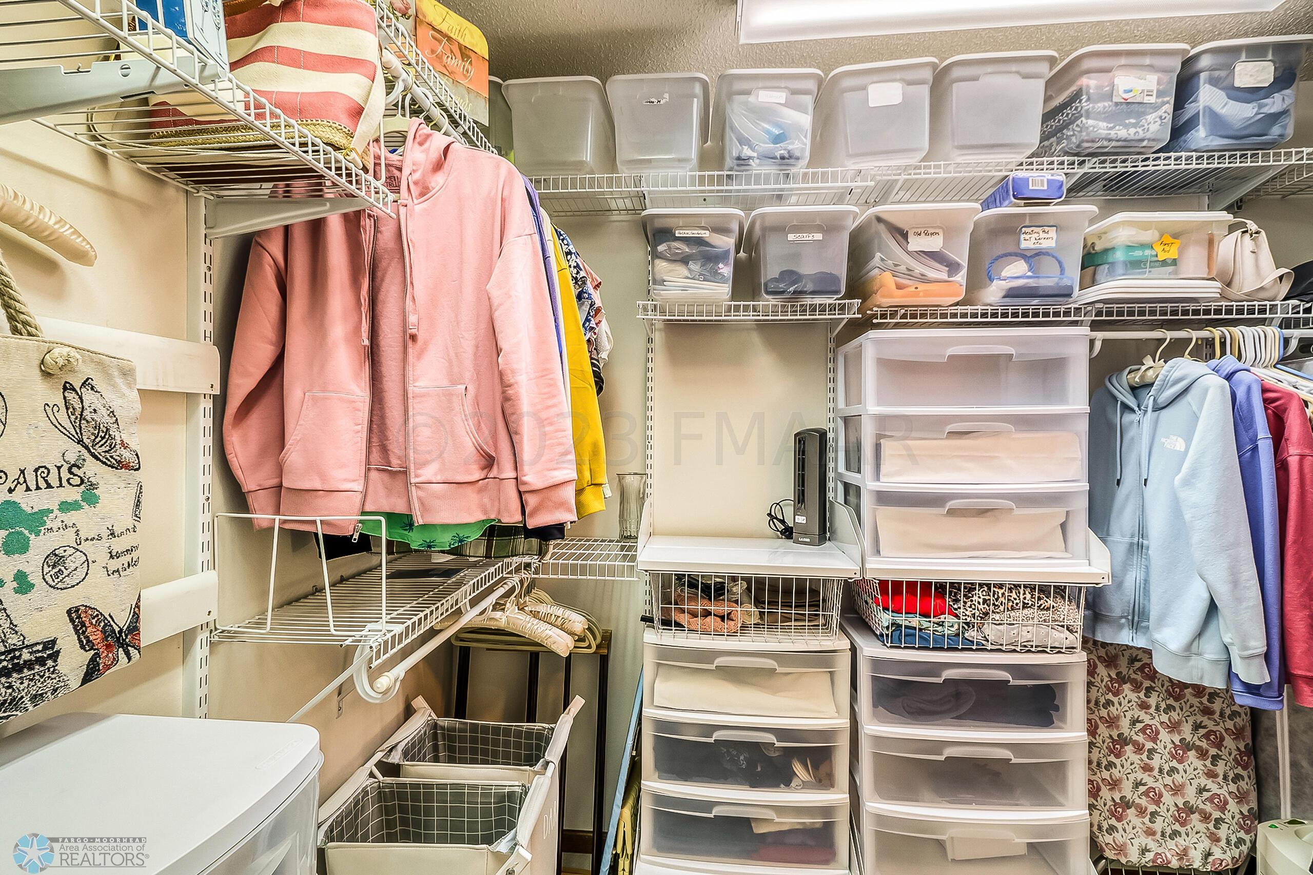Primary Closet1_1