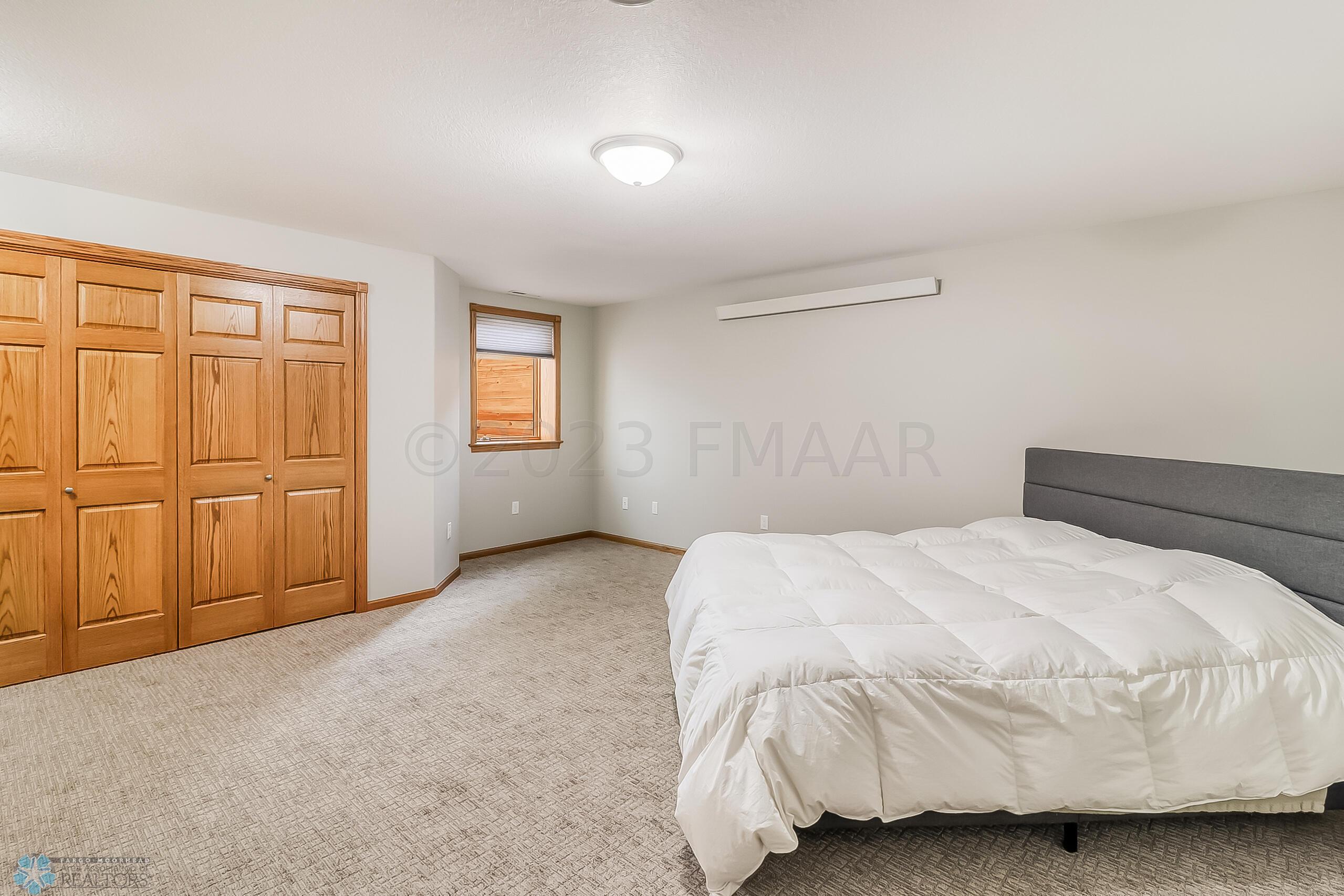 Basement Bedroom1_2