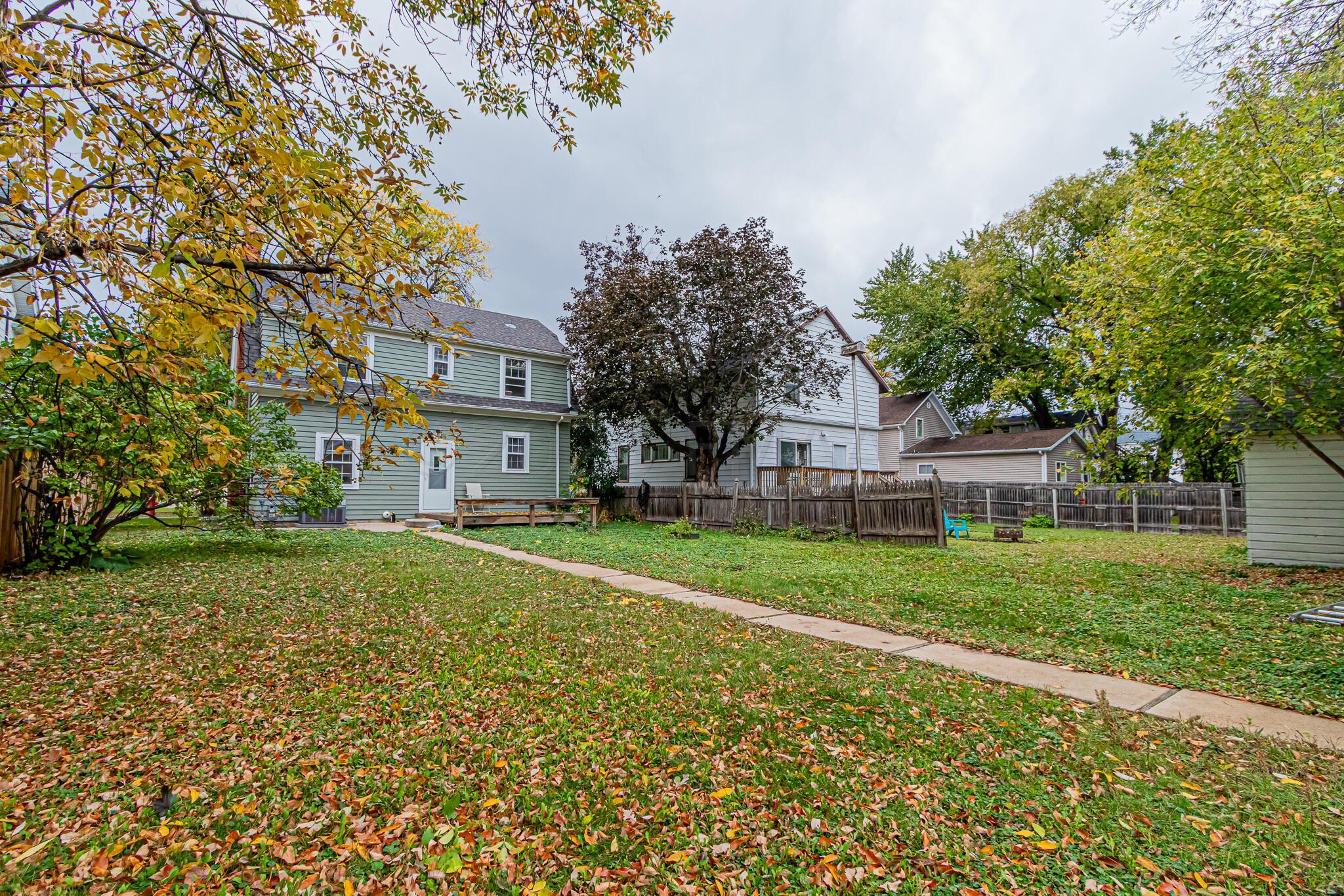 1123 11 Street N, Fargo, ND 58102 -06