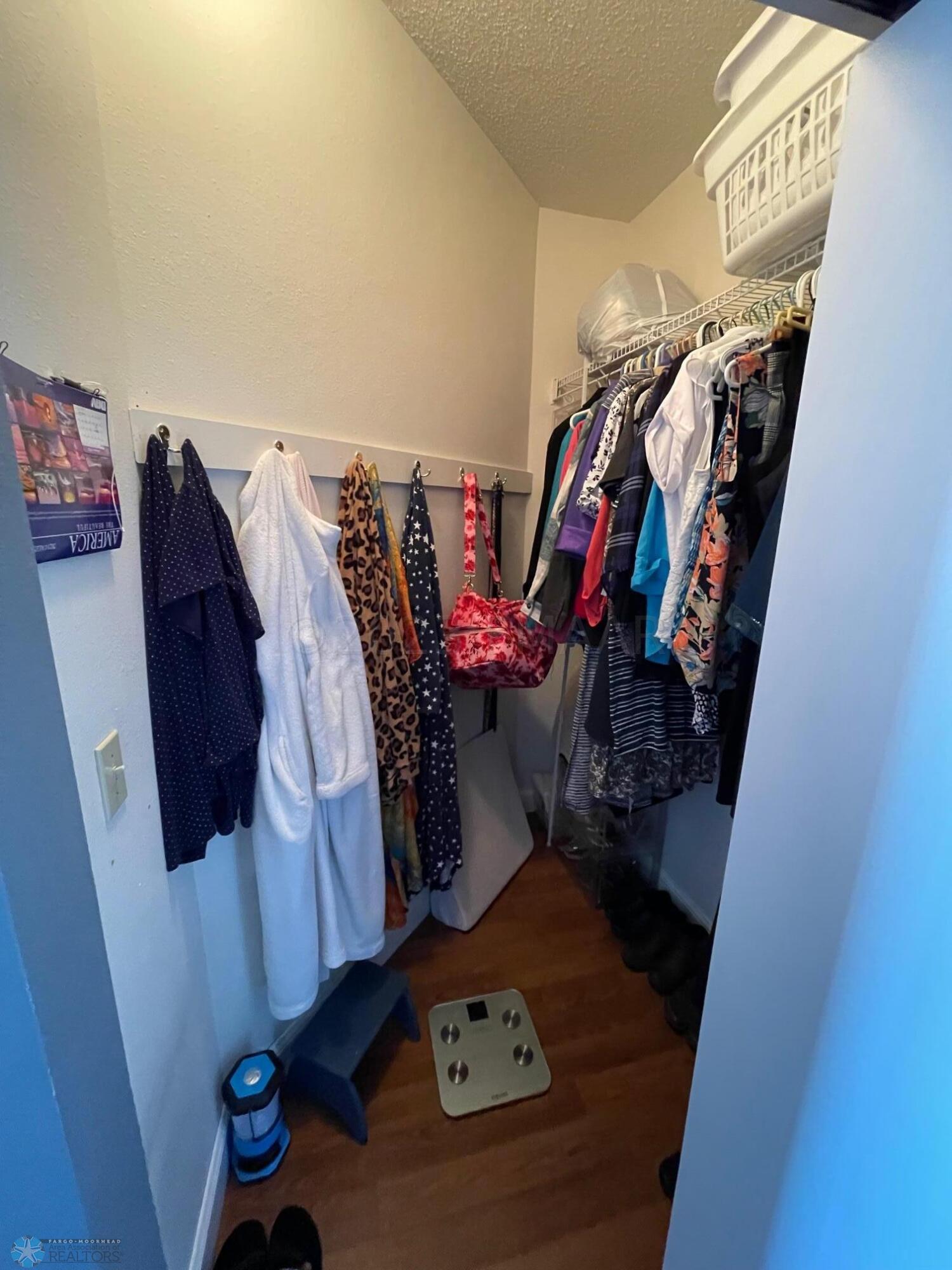 Closet 2