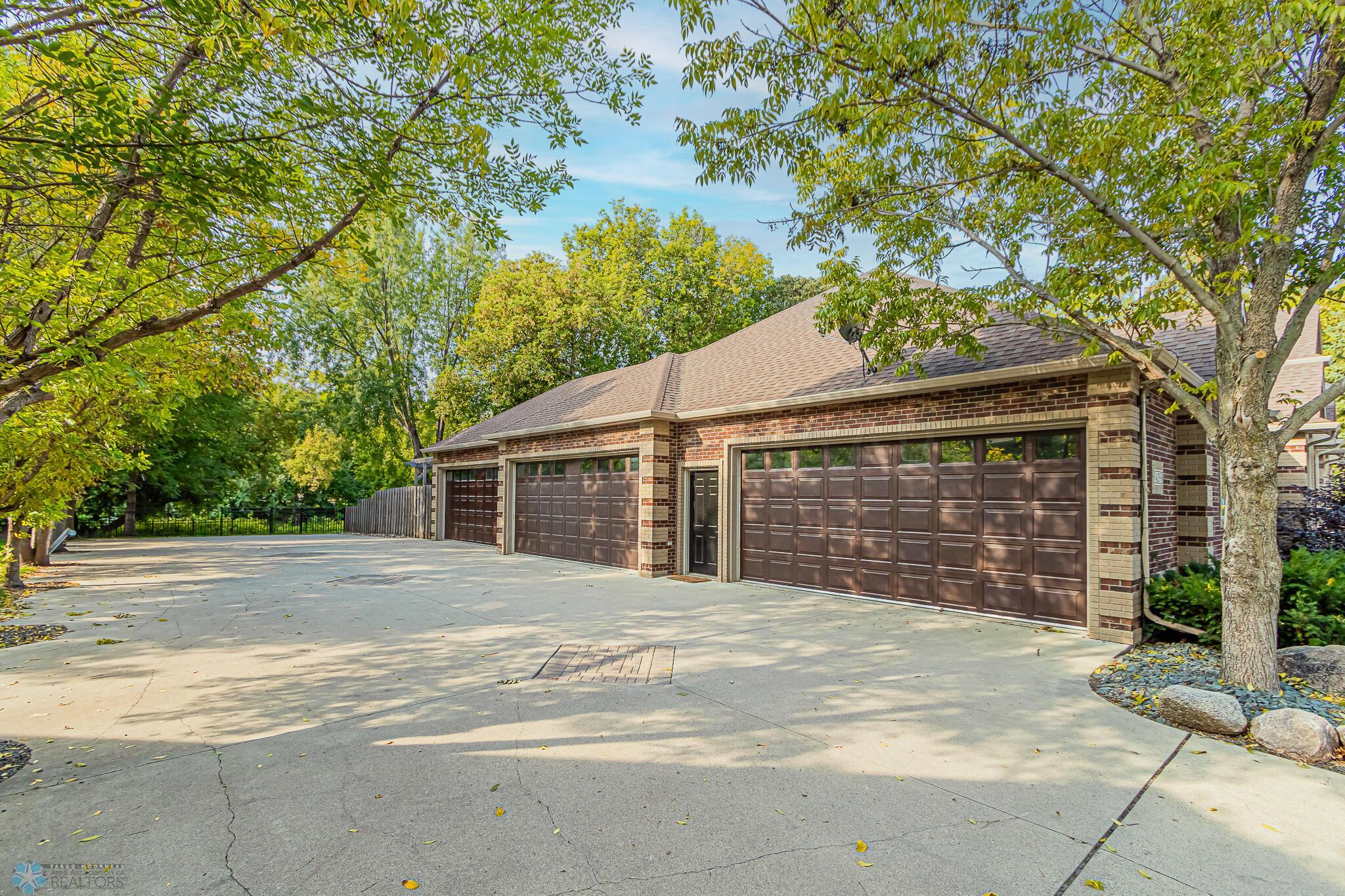 Garages_1