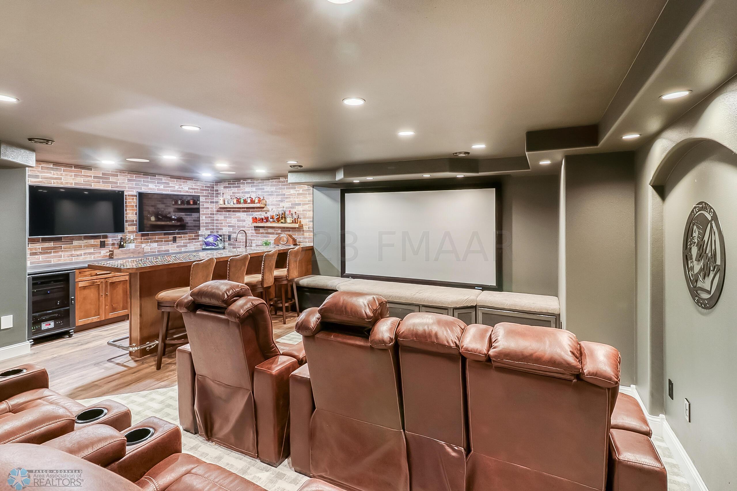 Basement_theater1_1