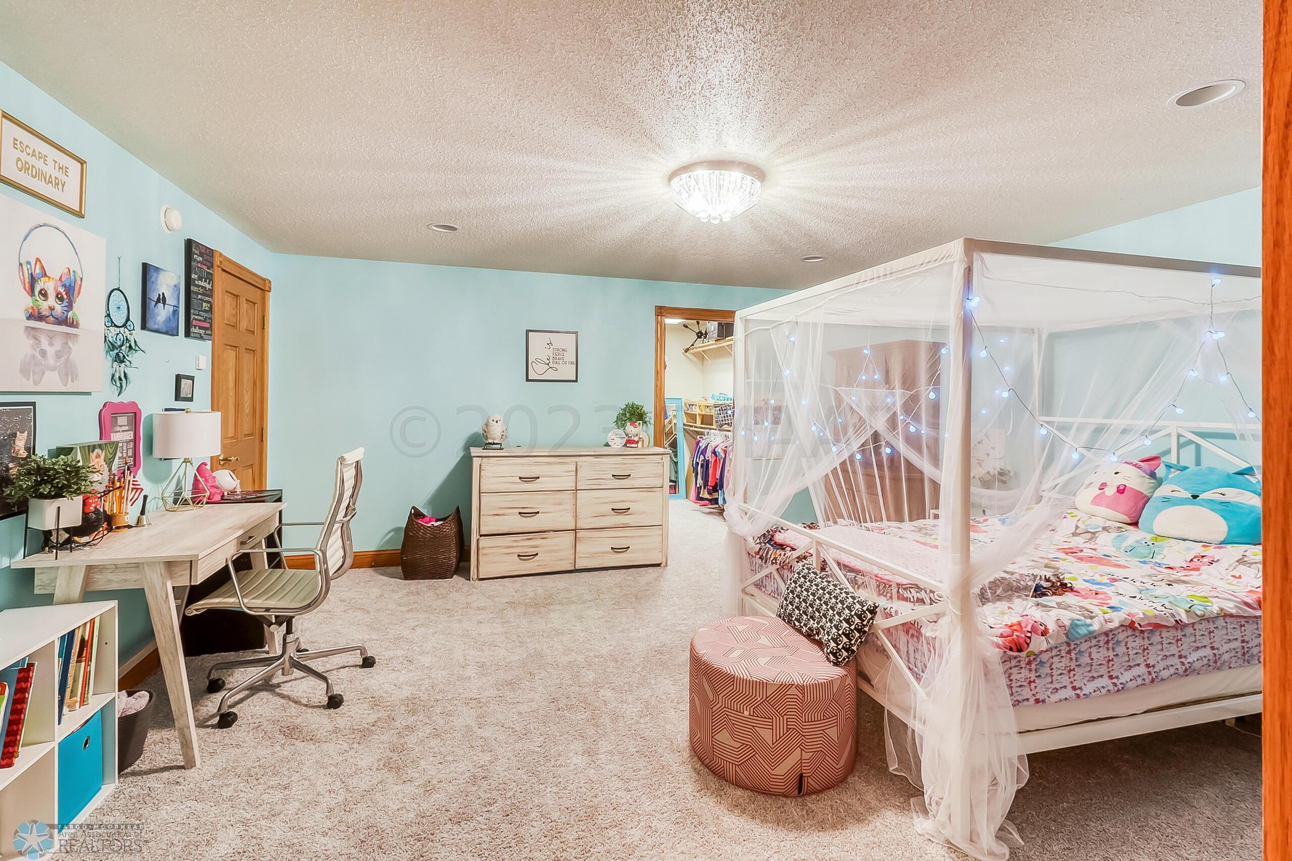 Basement Bedroom1_2
