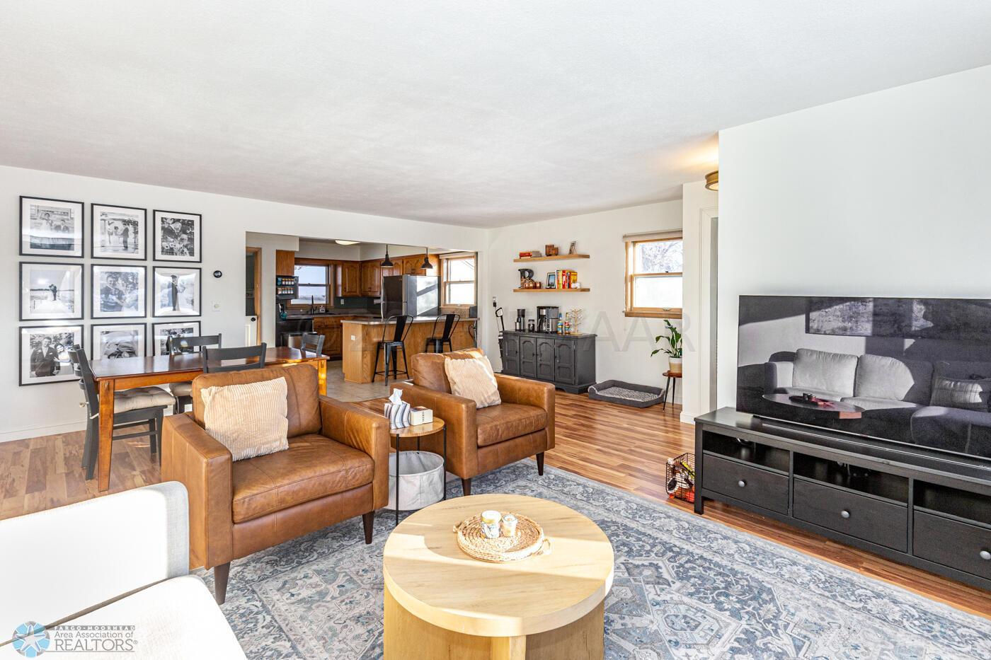 Living/dining/kitchen
