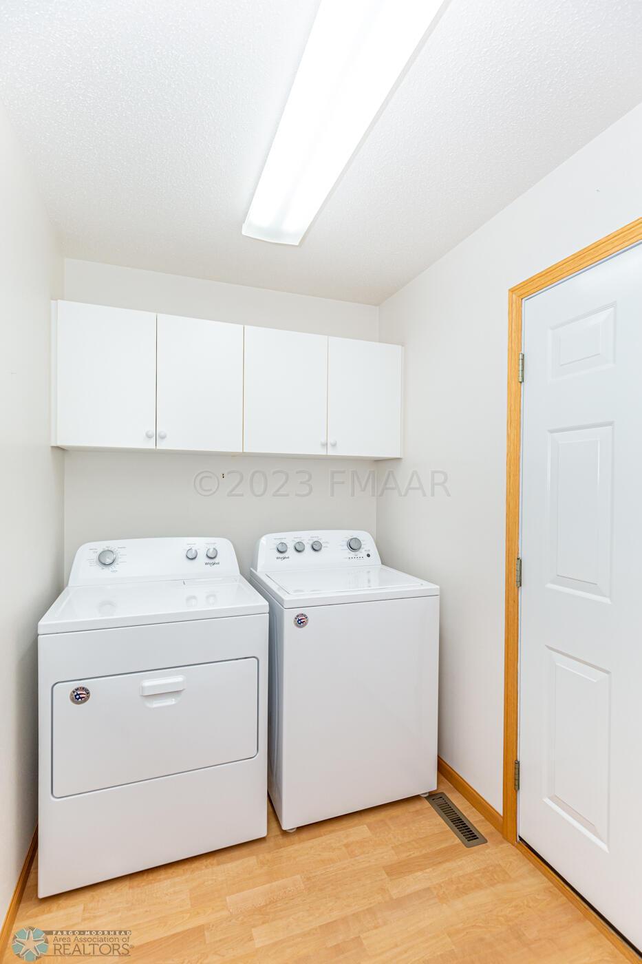 Laundry/Mud