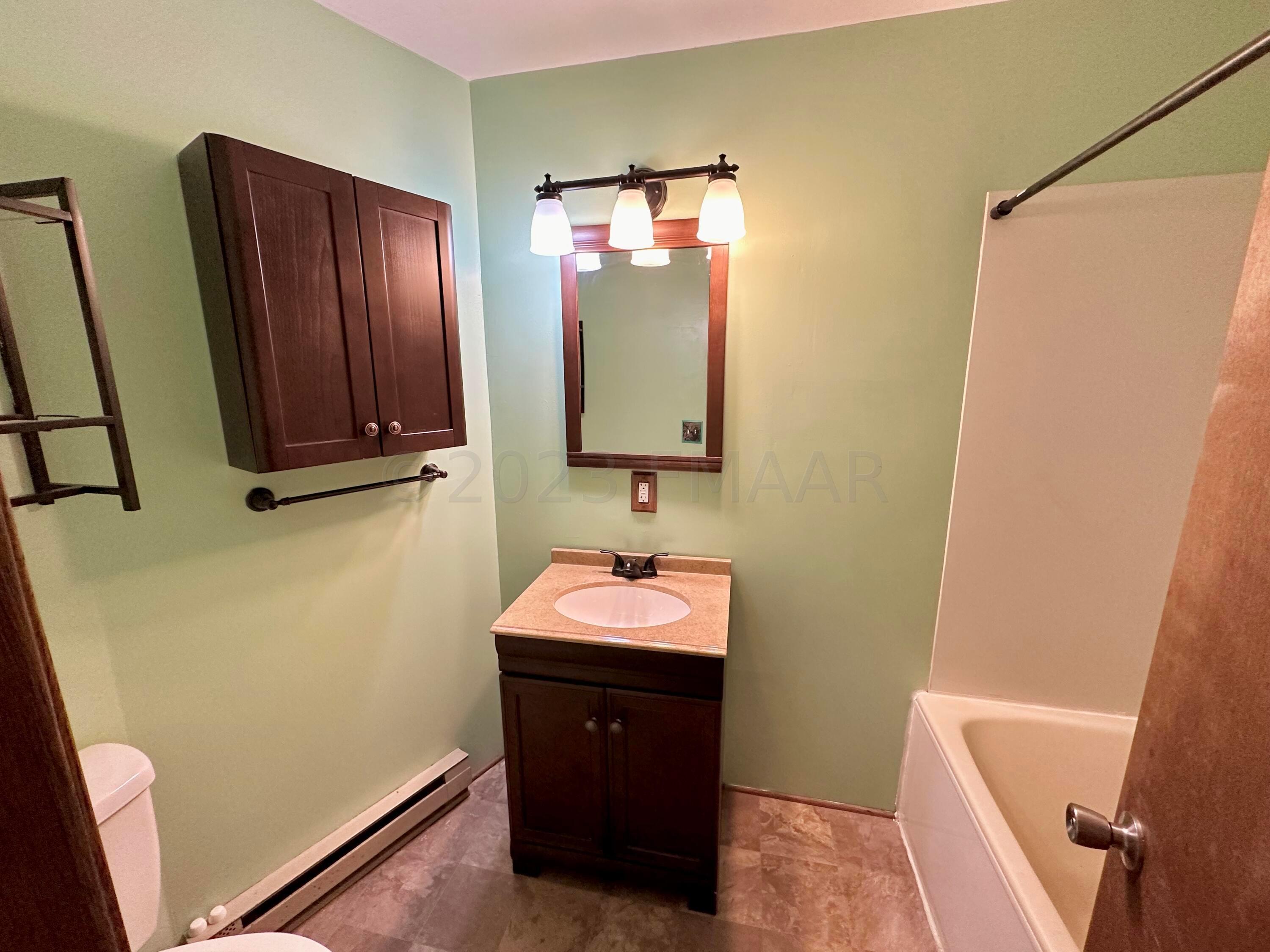 5. Main floor Bath 1.1