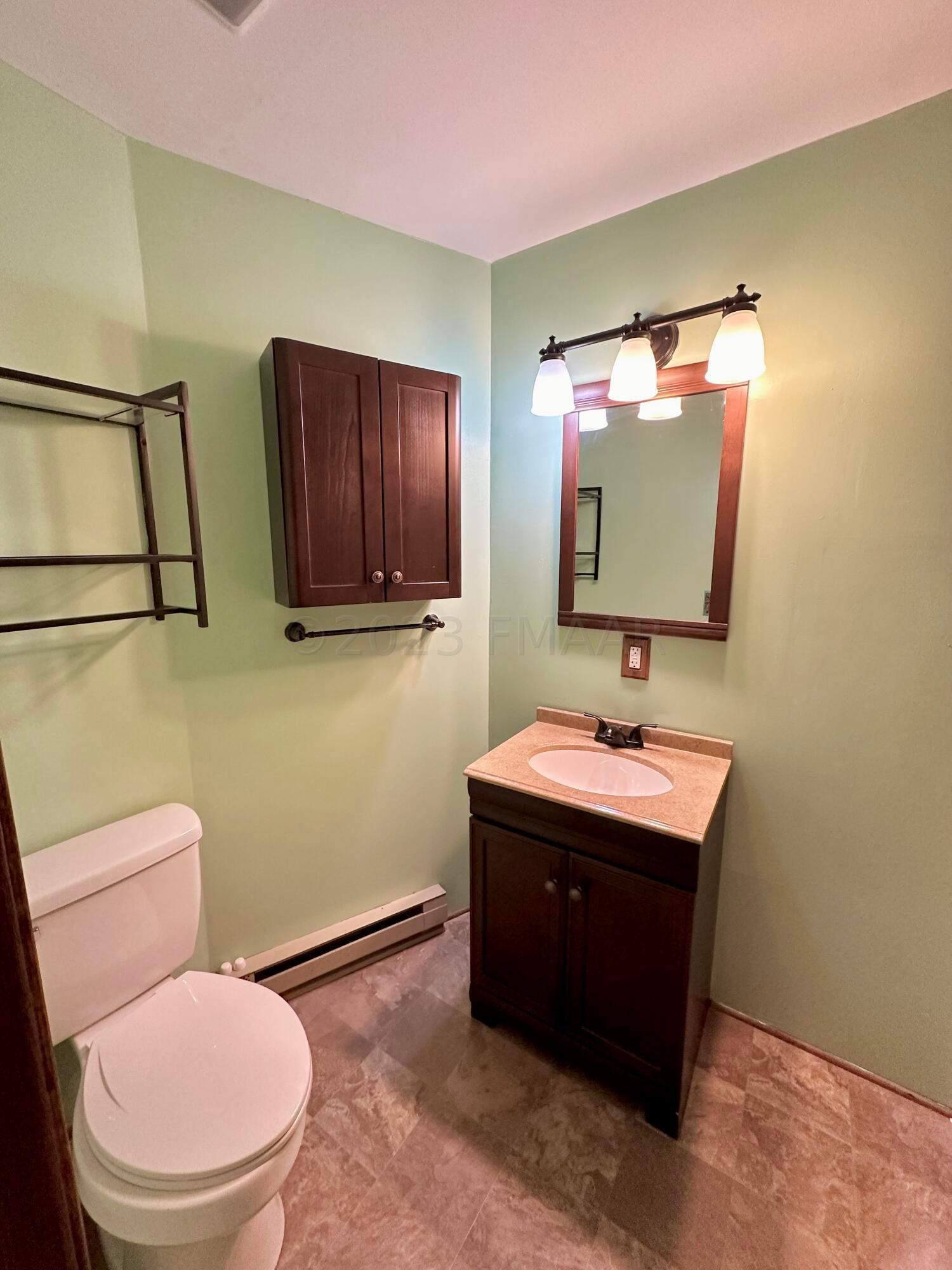 6. Main floor Bath 1.2