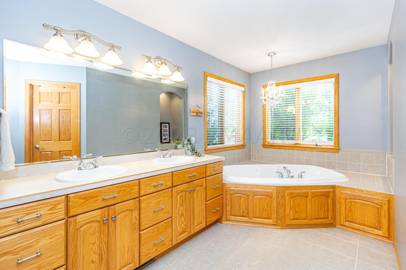 Primary bath