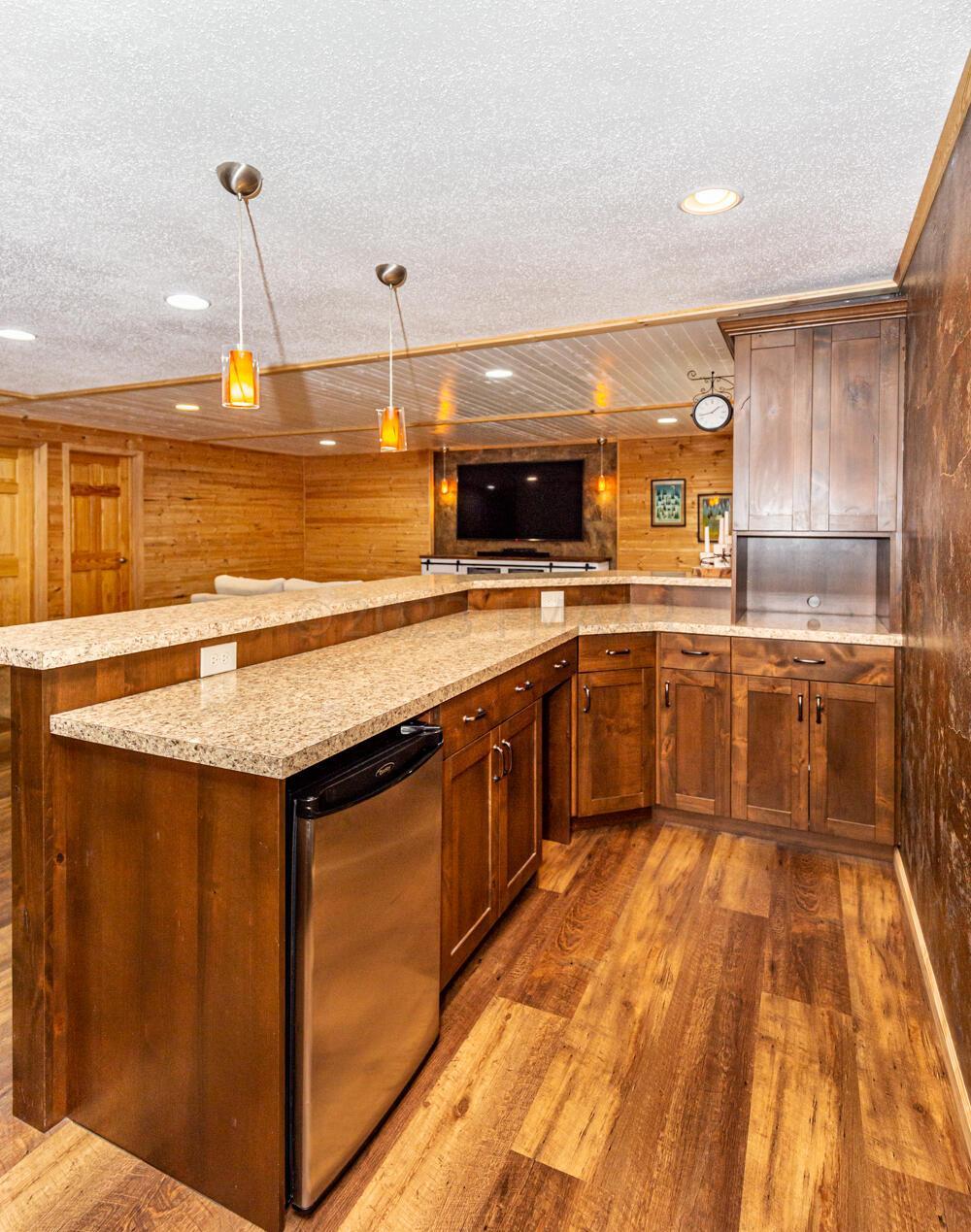 Wet bar