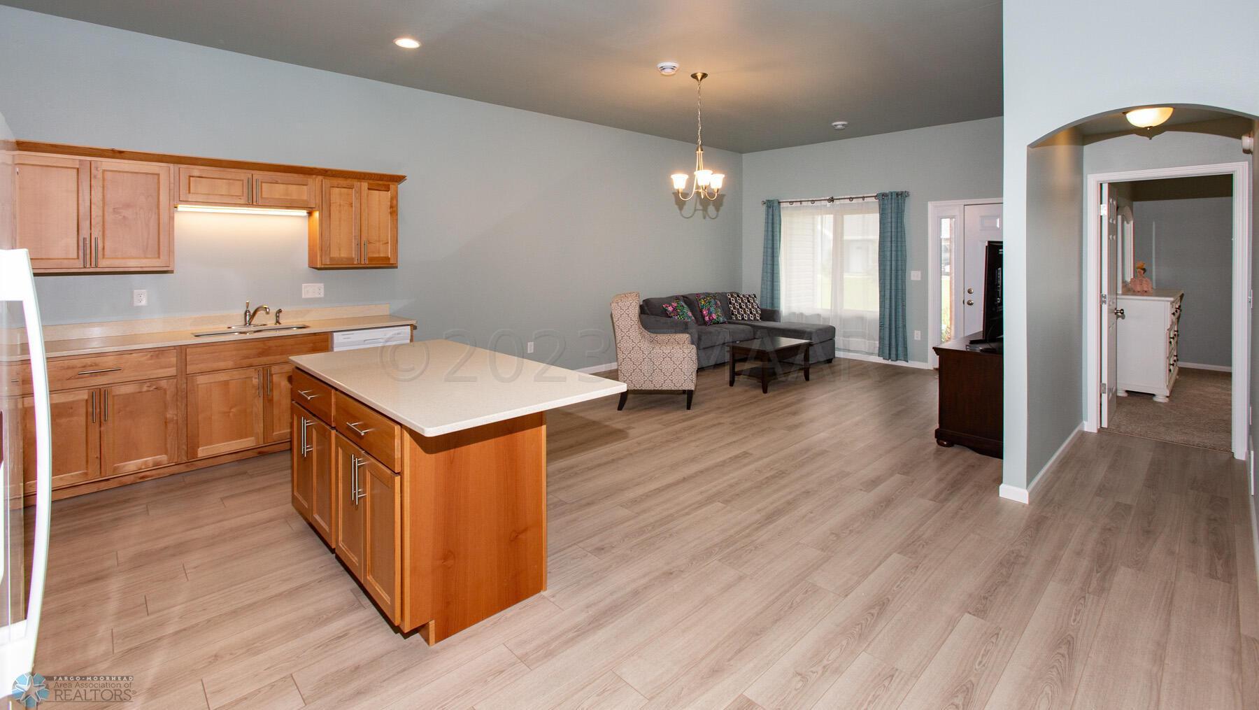 Open Floor Plan!