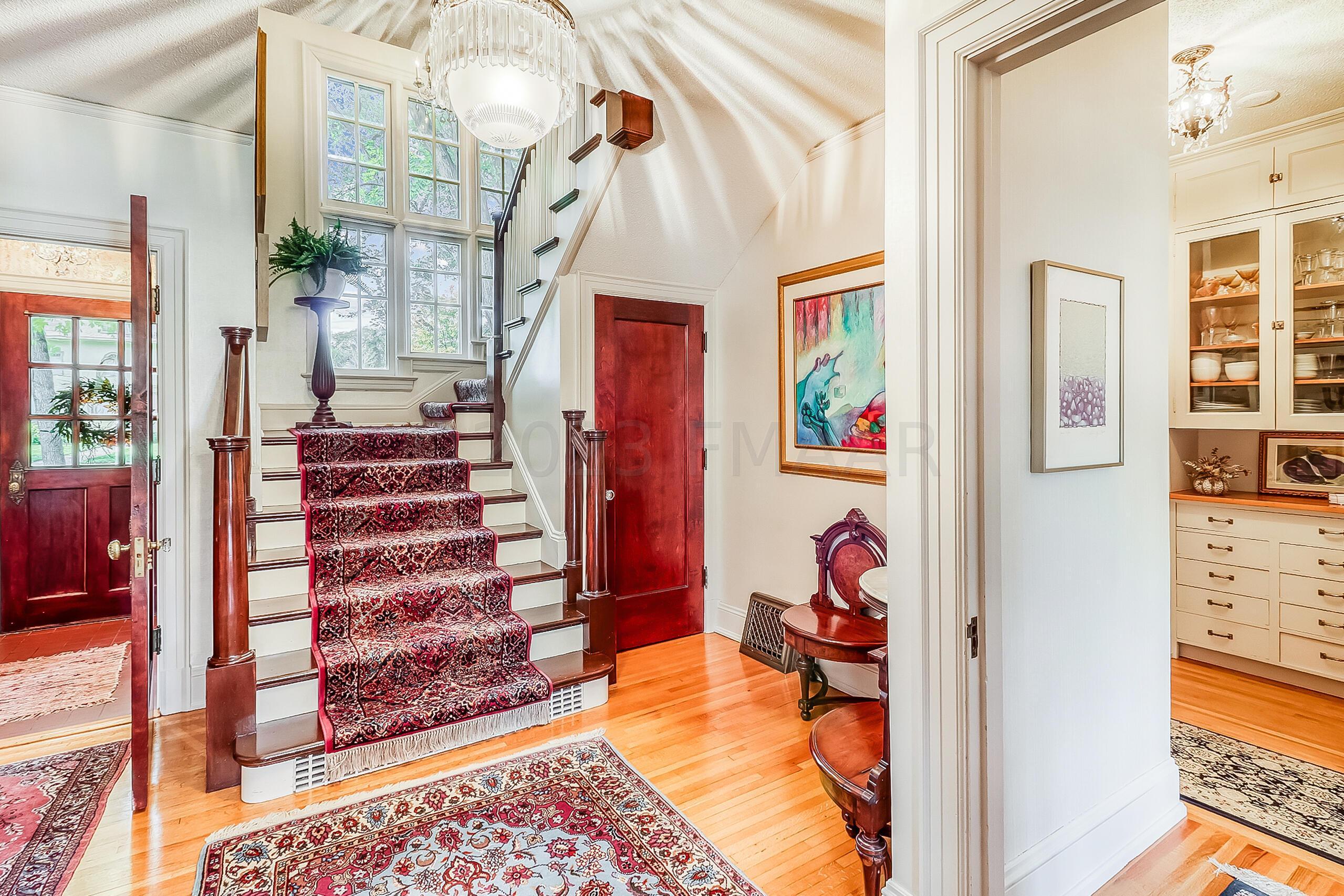 Foyer1_3