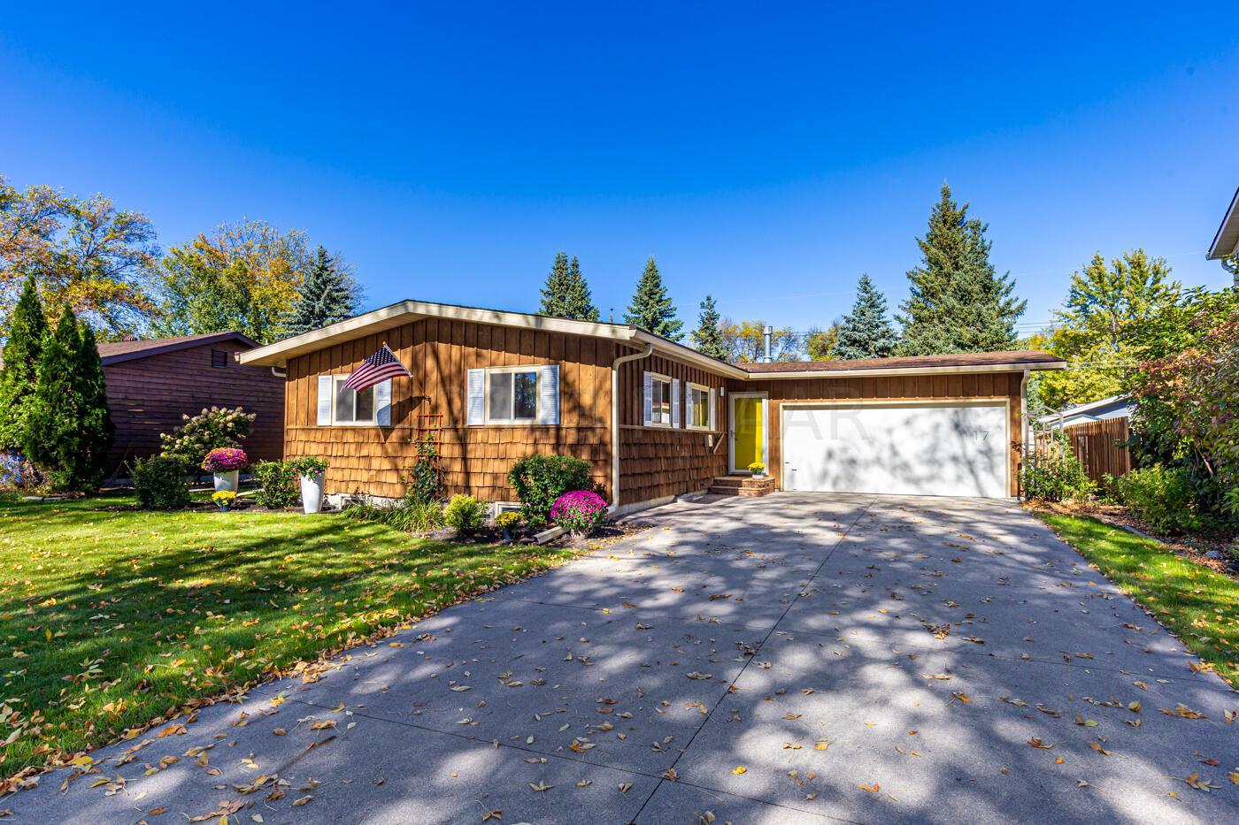 Property photo for 117 26 Avenue N, Fargo, ND 58102