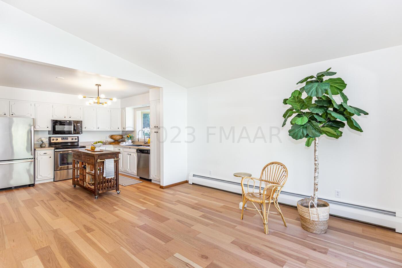 Dining Room/Kitchen