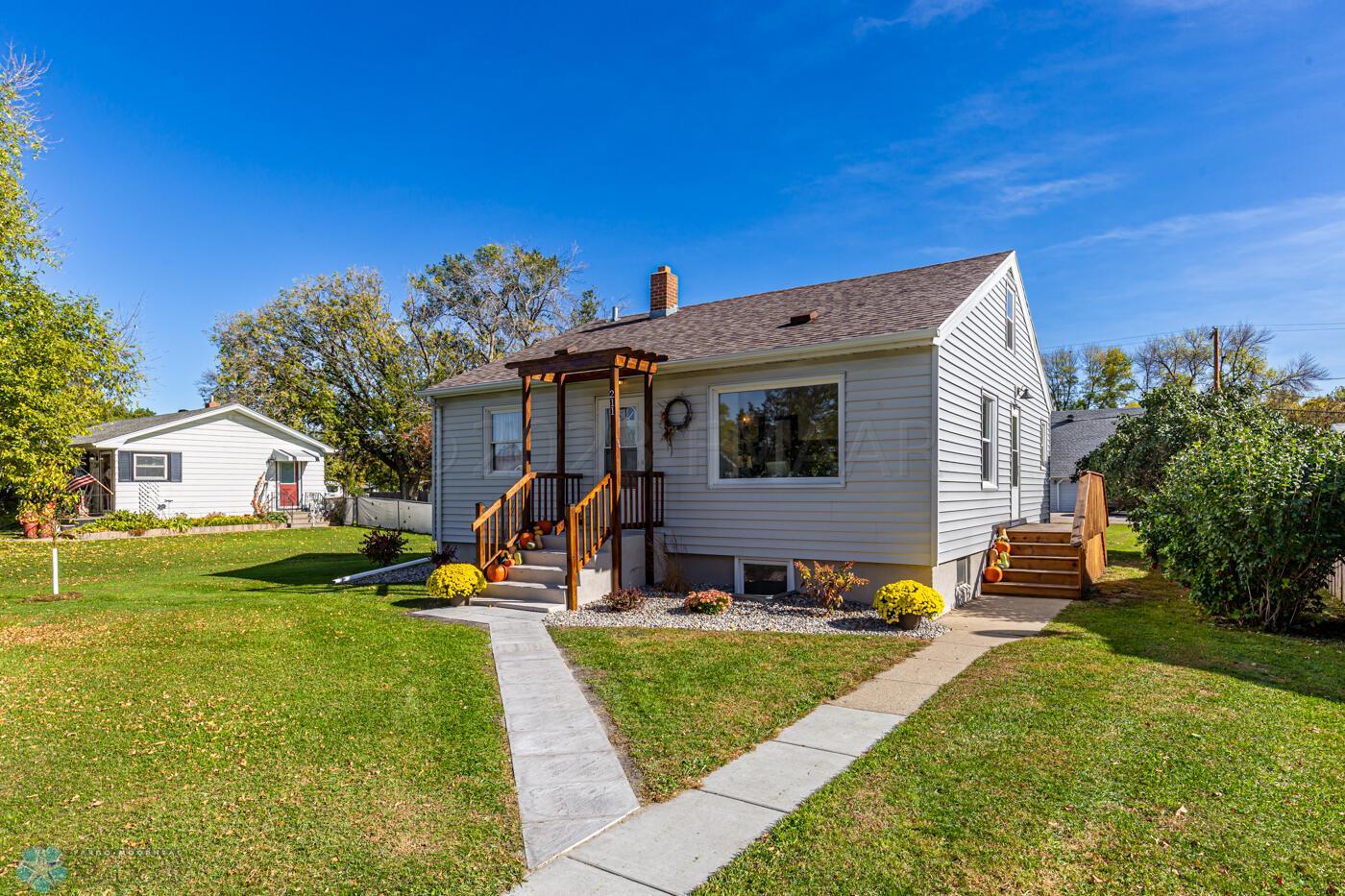 Property photo for 211 2 Street NE, Dilworth, MN 56529