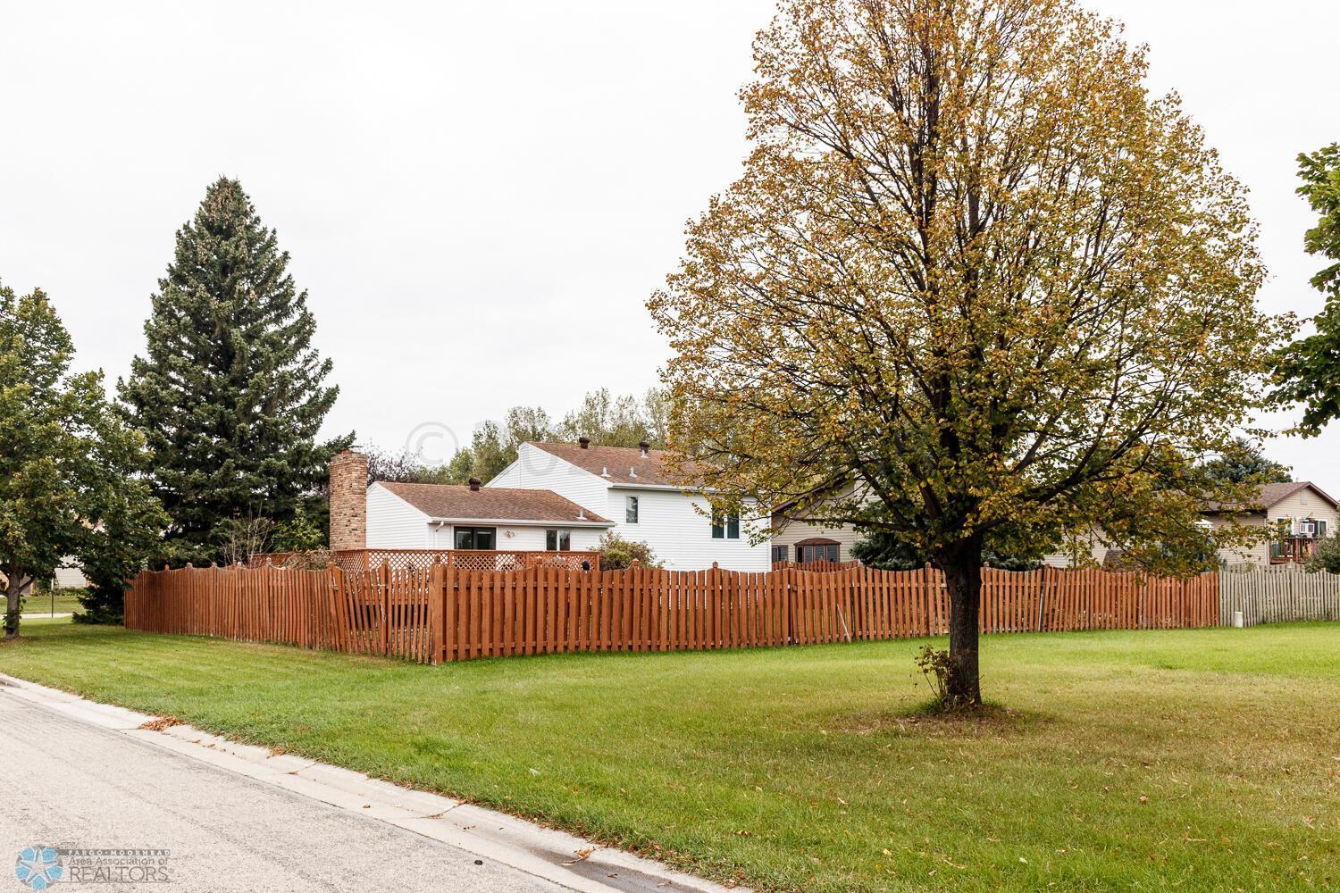 No Backyard Neighbors