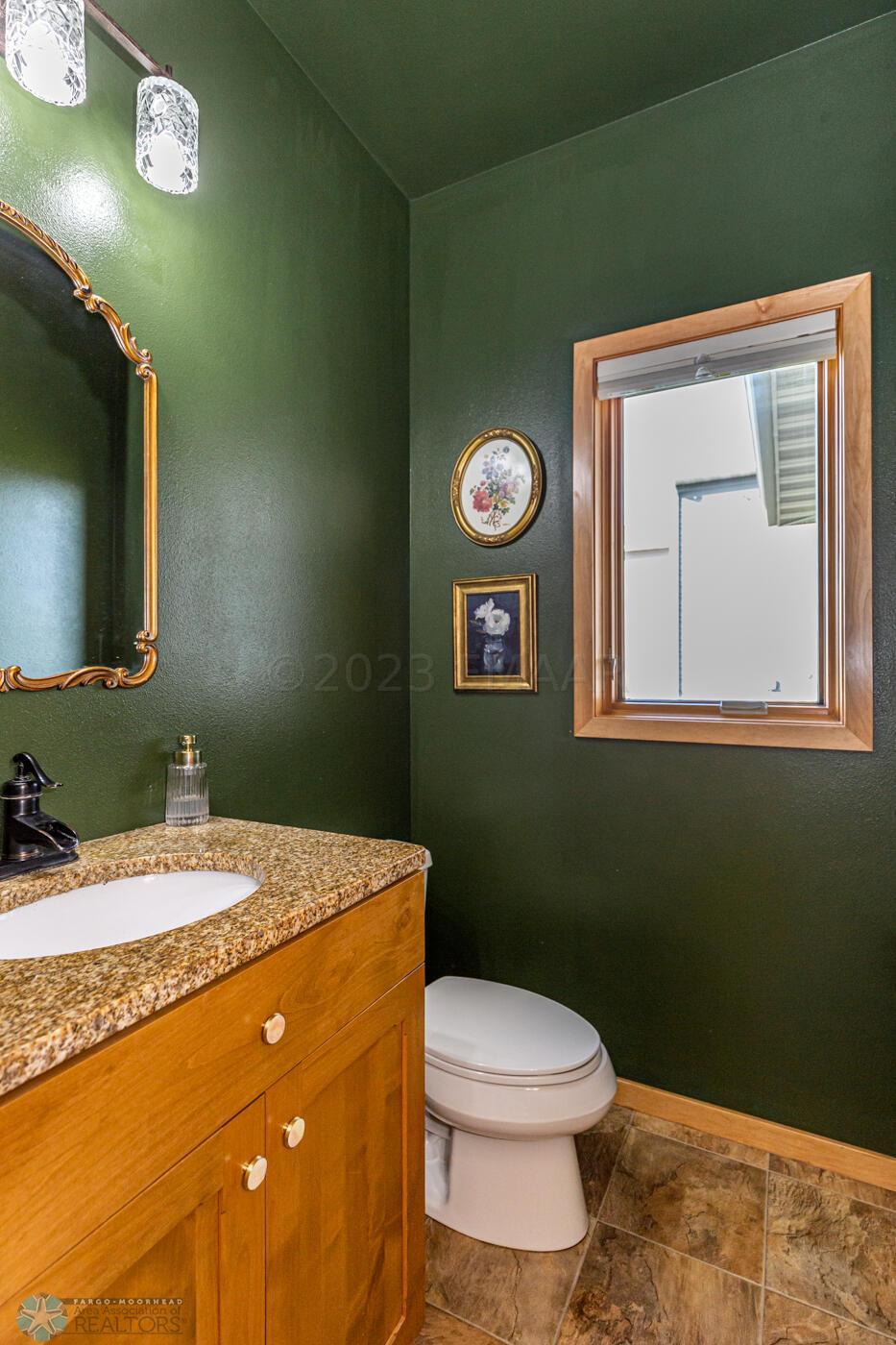 Powder room