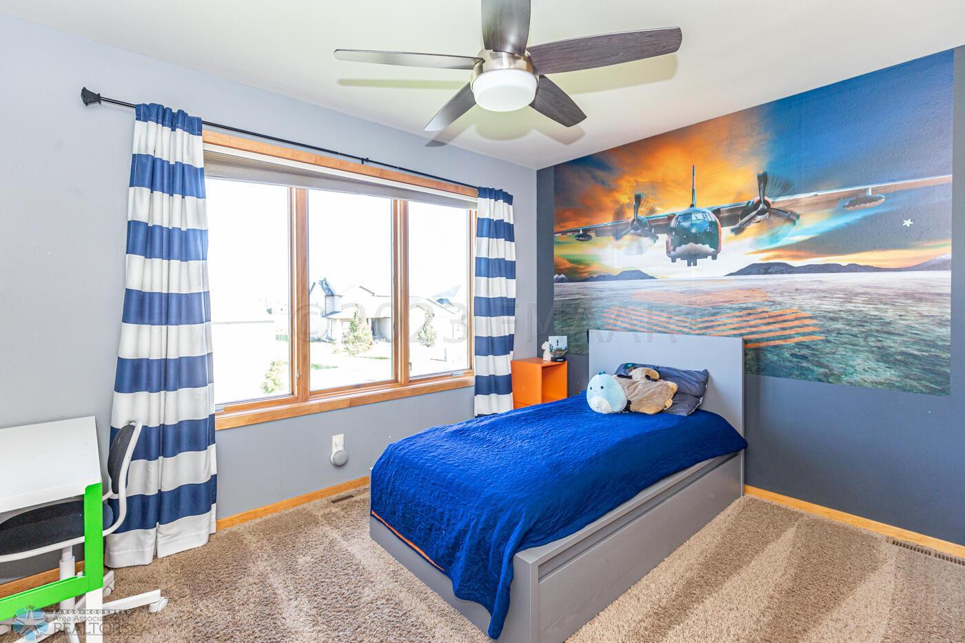 Upper bedroom 1