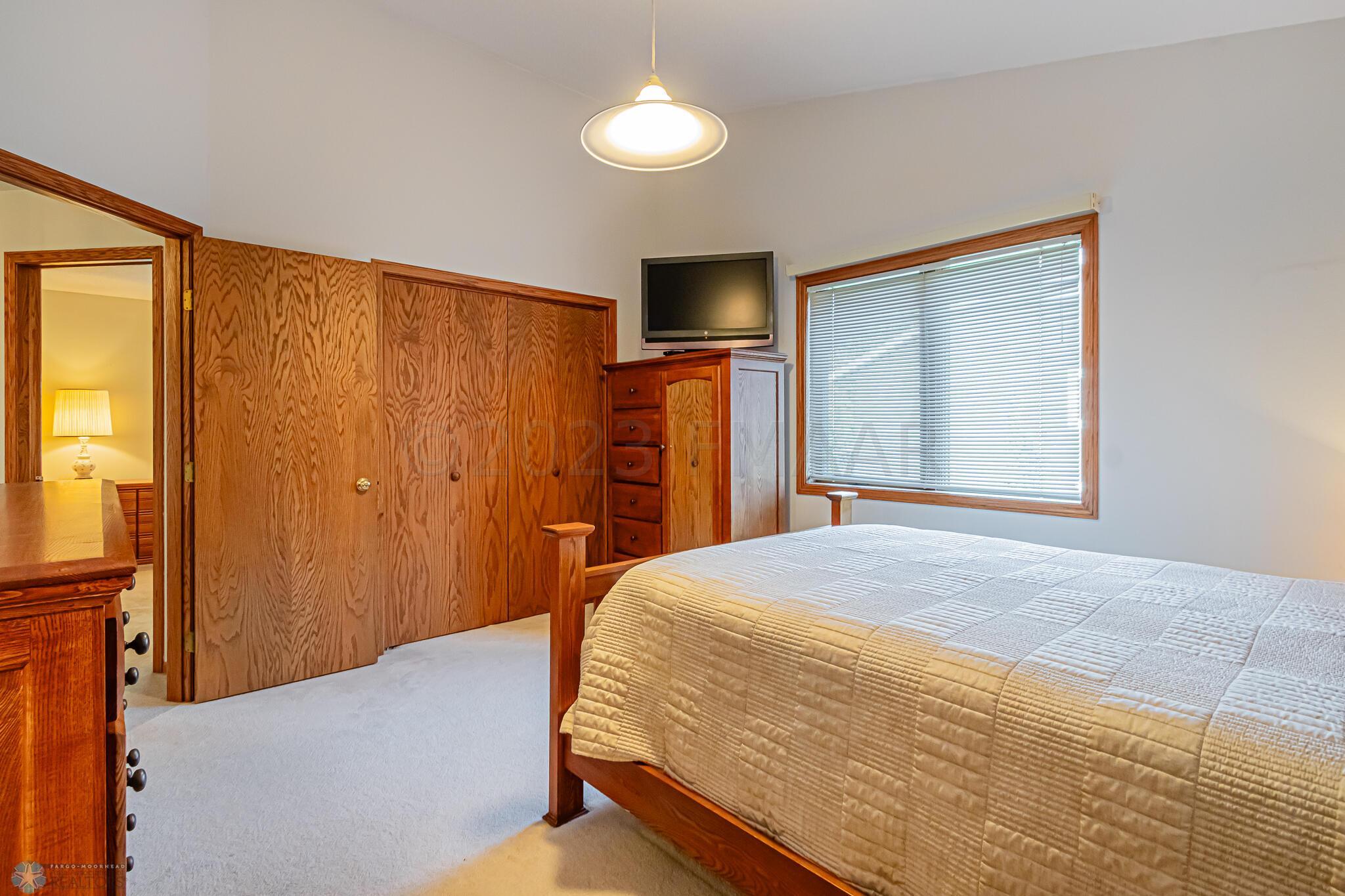Master_Bedroom_2