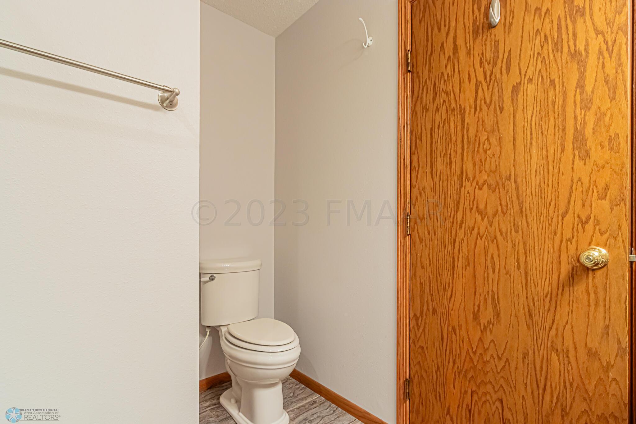 Master_Bathroom_3