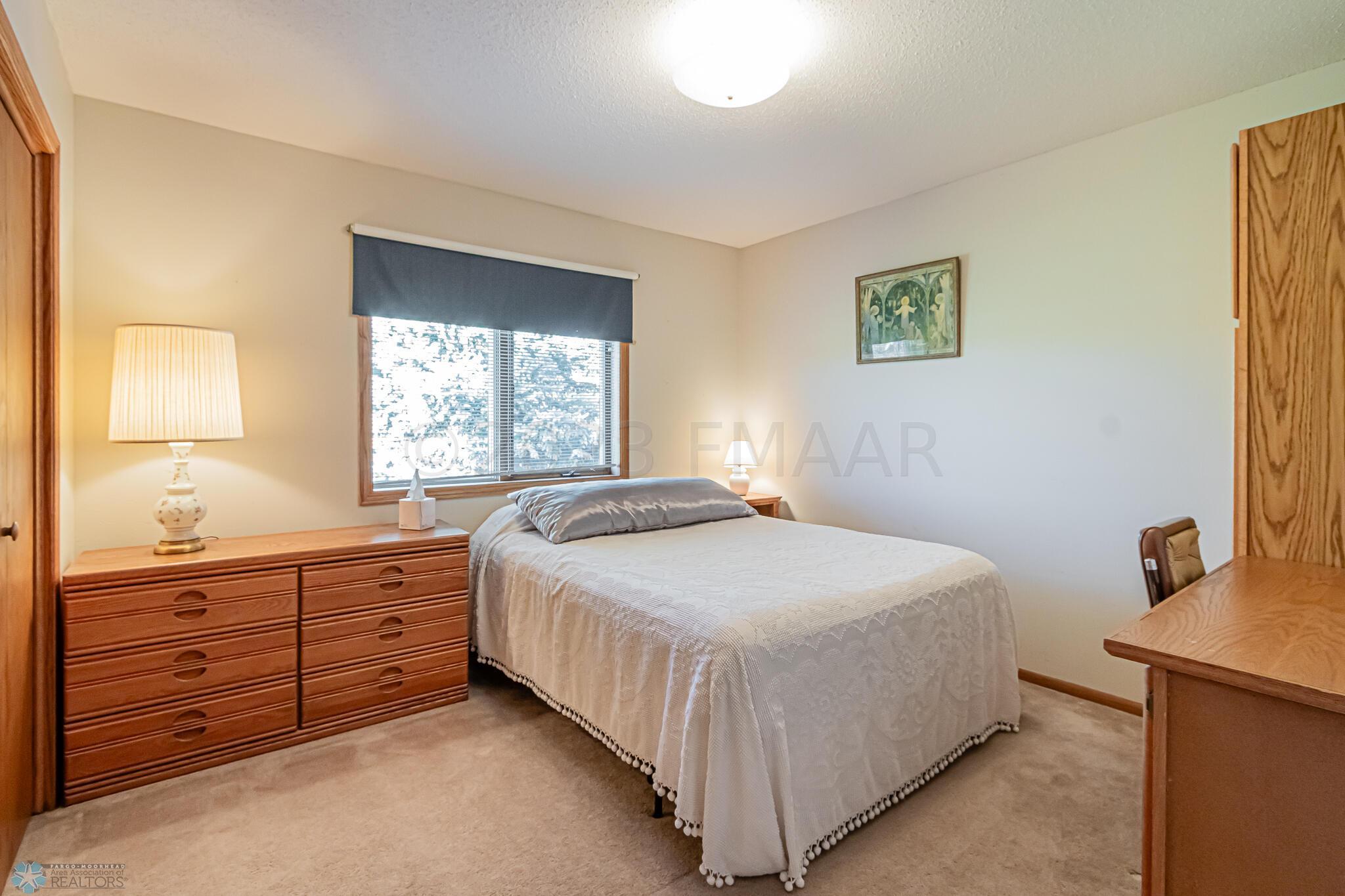 Bedroom2_1