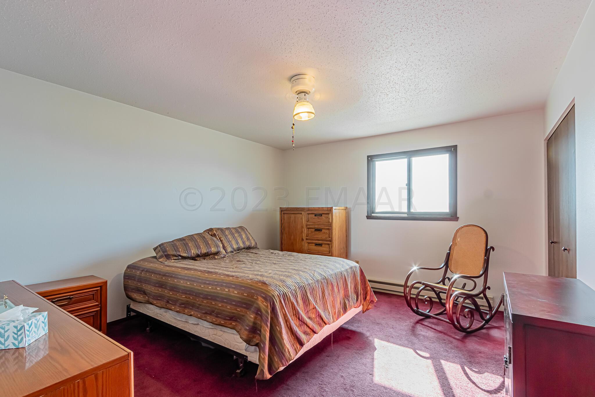 2349 20 1_2 ave s, fargo, nd 58103-06