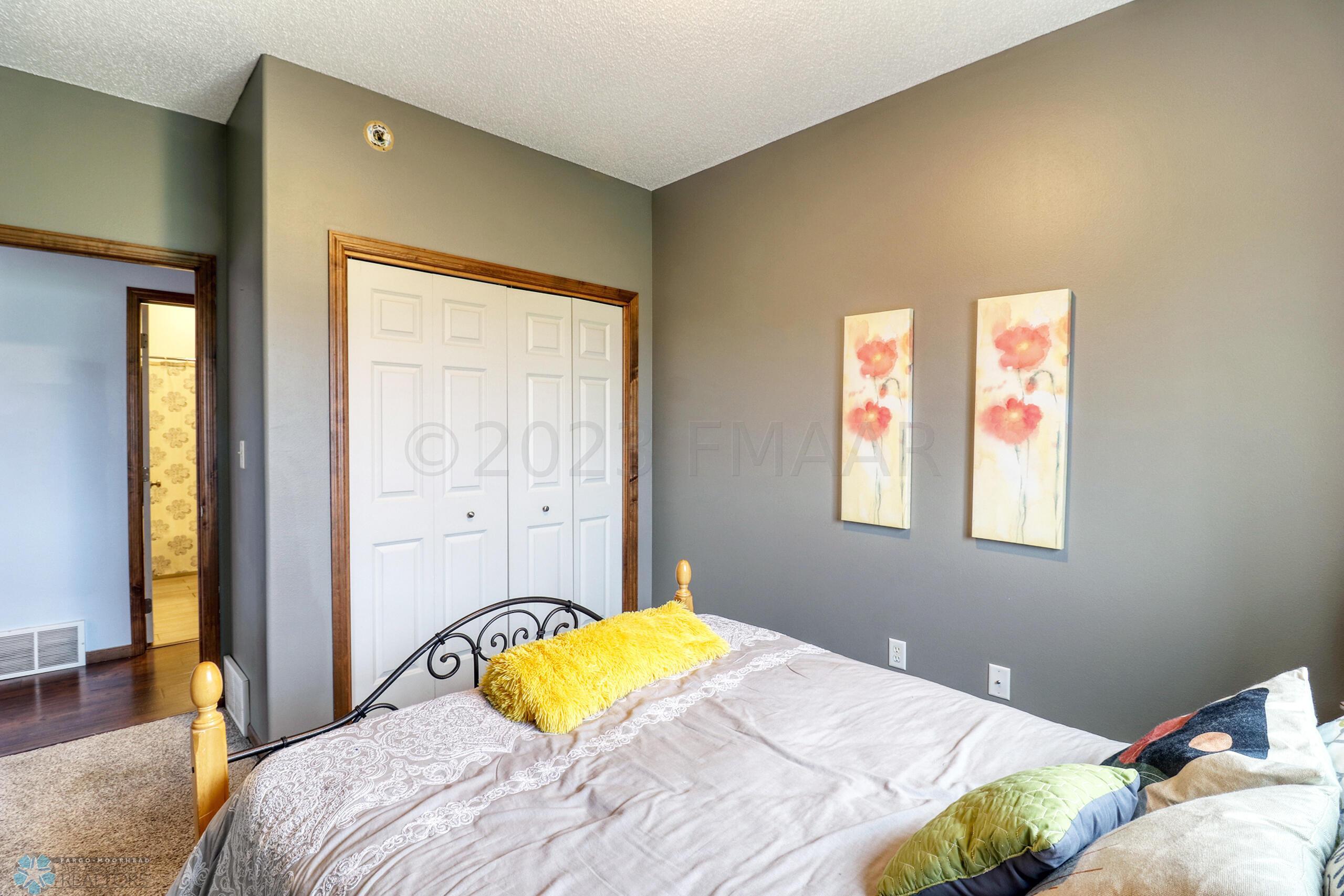 Bedroom1_2