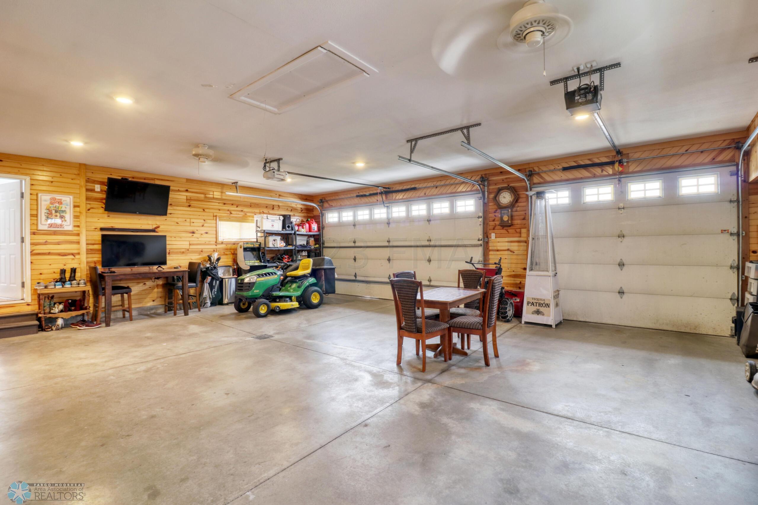 Garage1_0