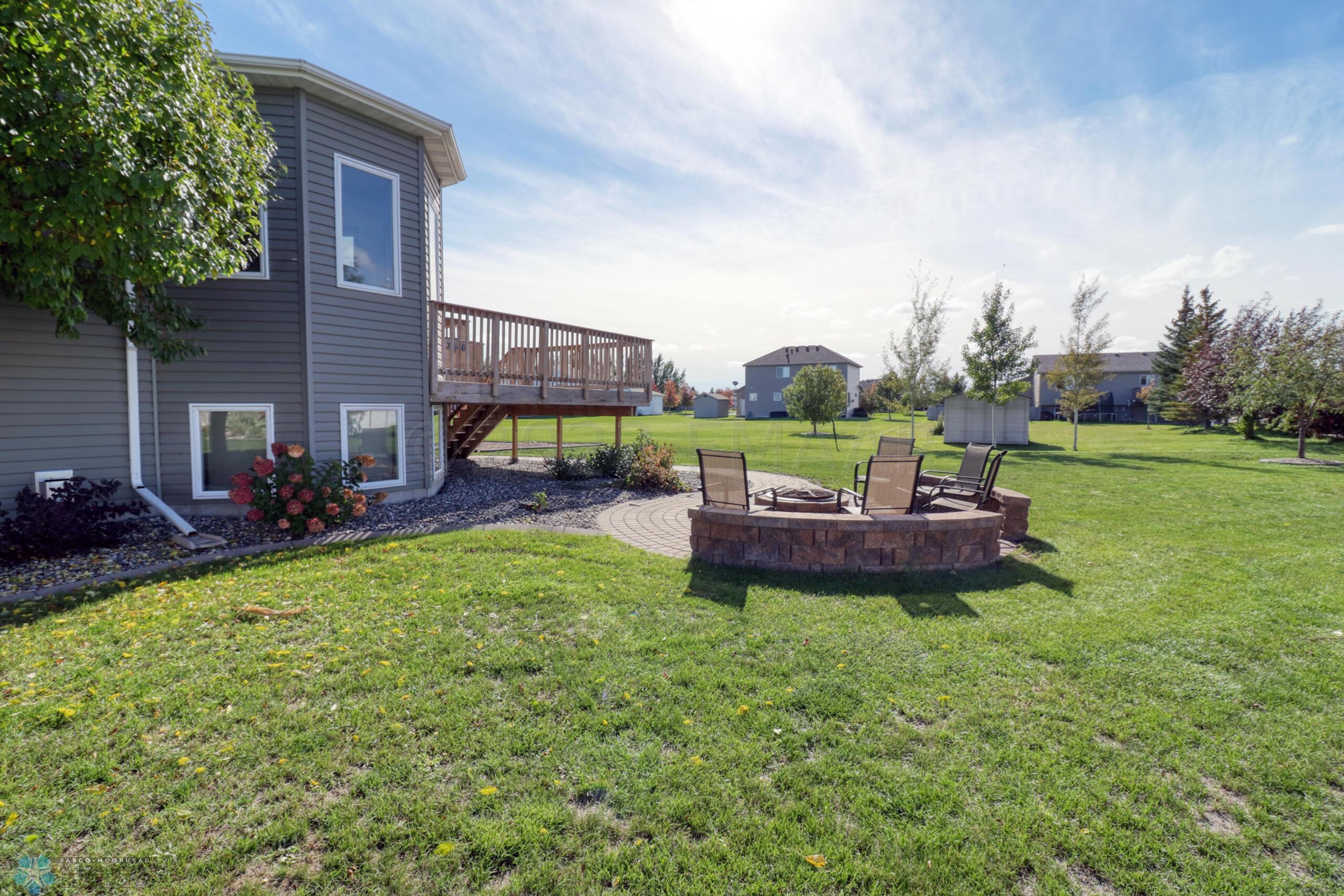 Backyard1_3