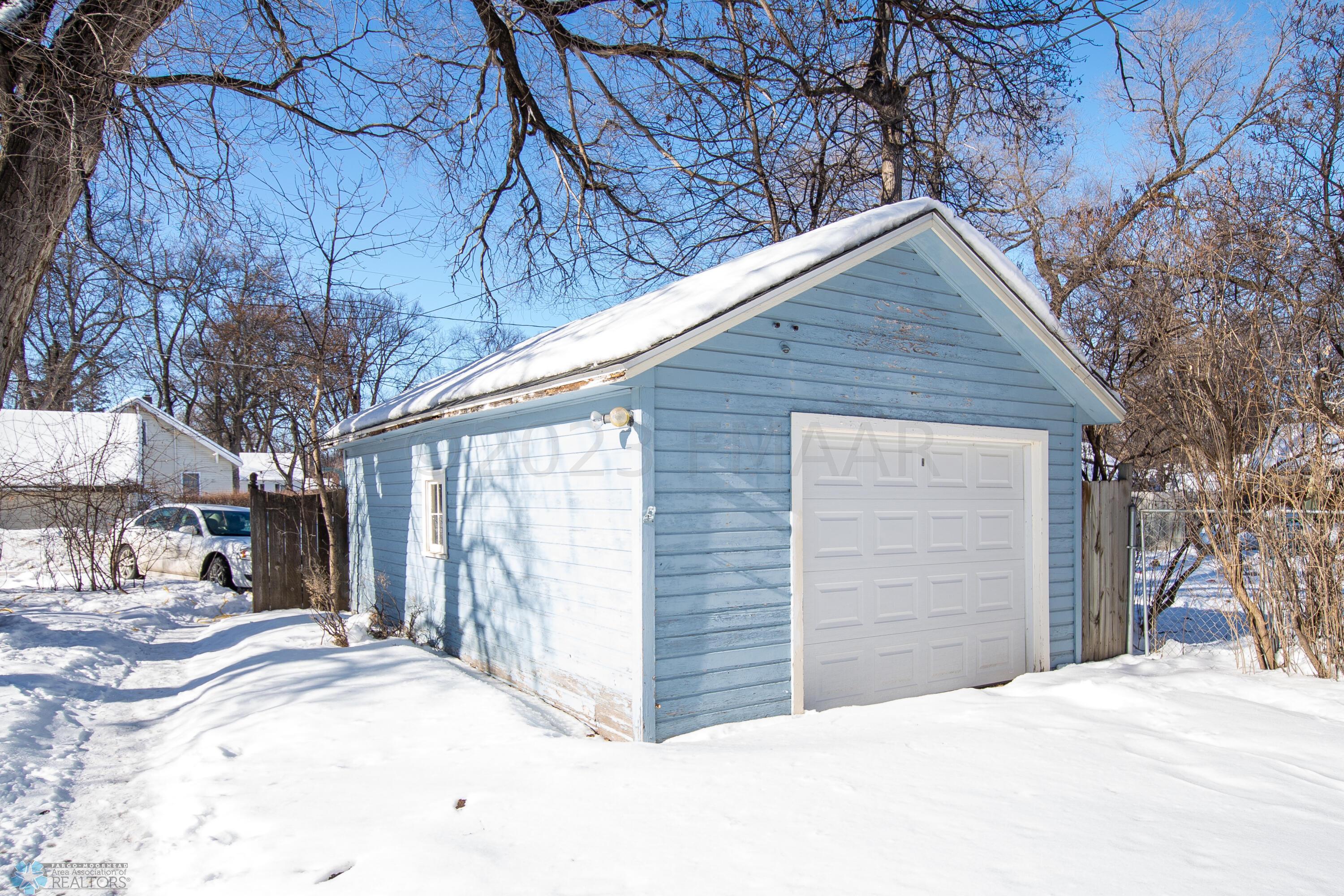 Garage