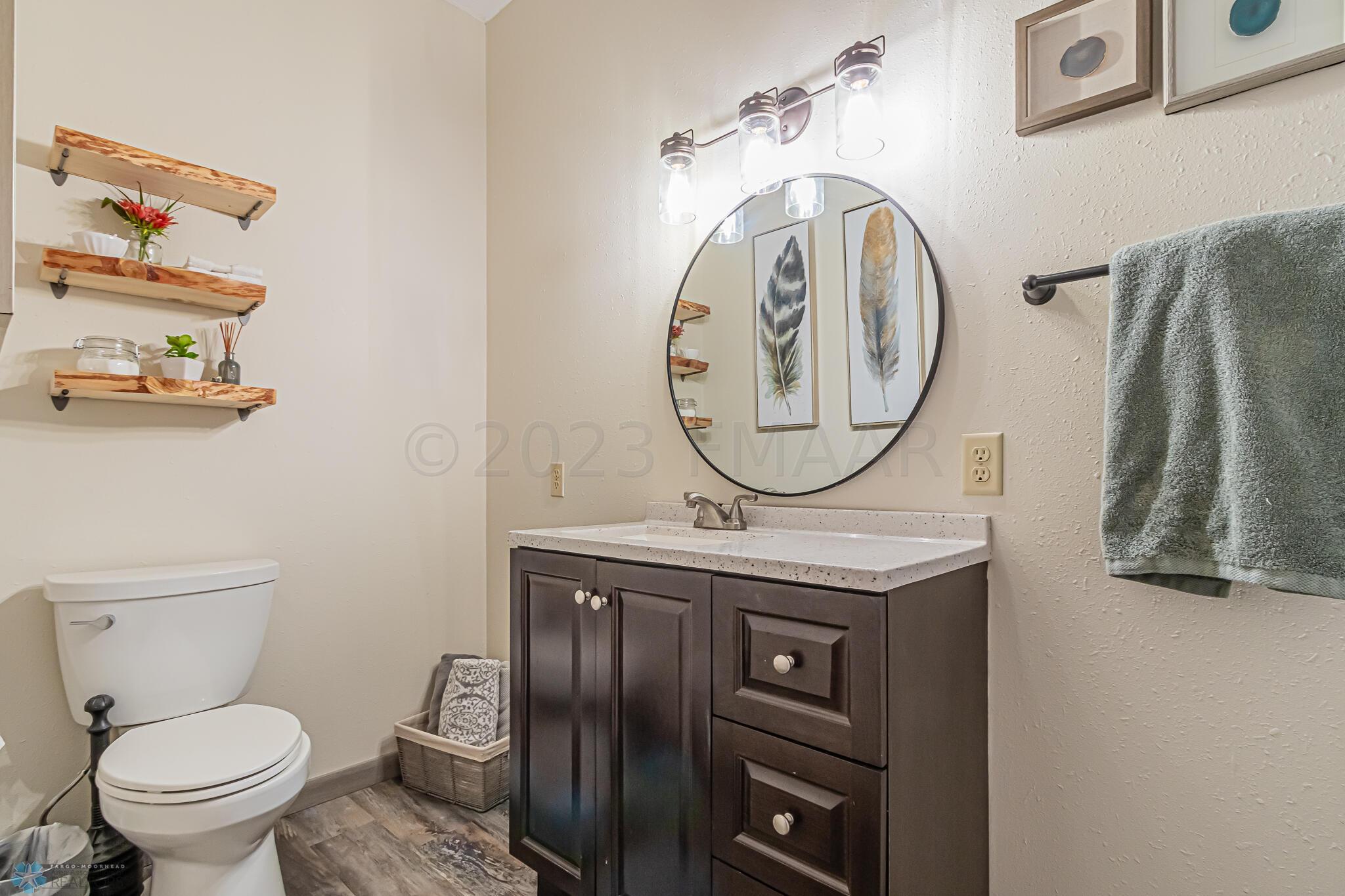 Master_Bathroom_1