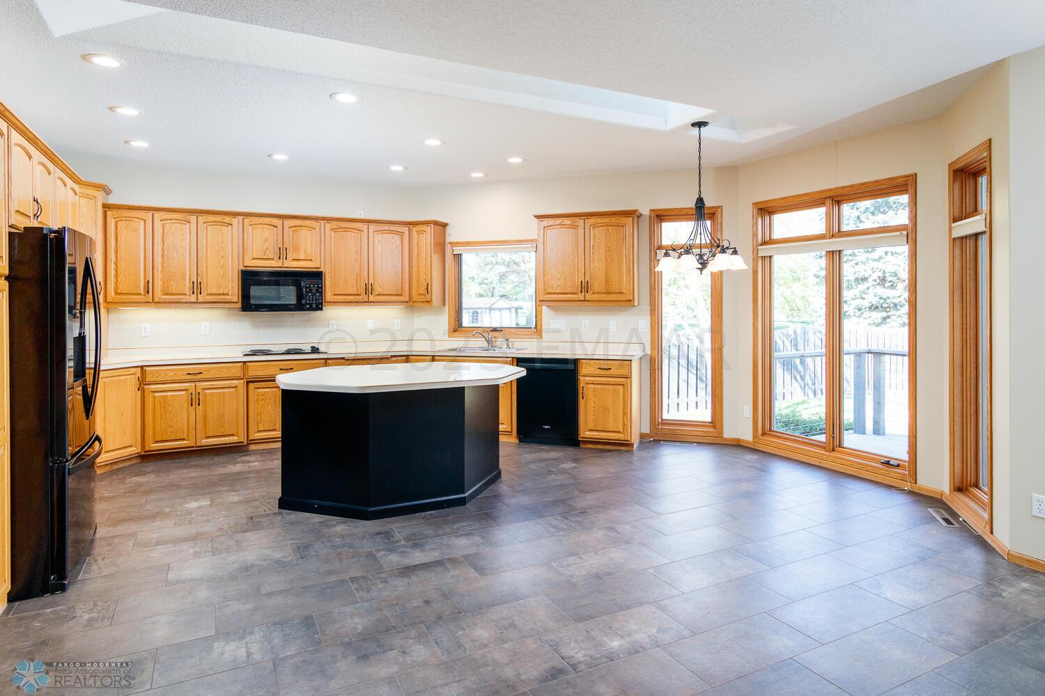 Open Kitchen