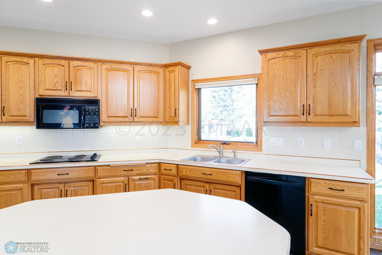 Open Kitchen