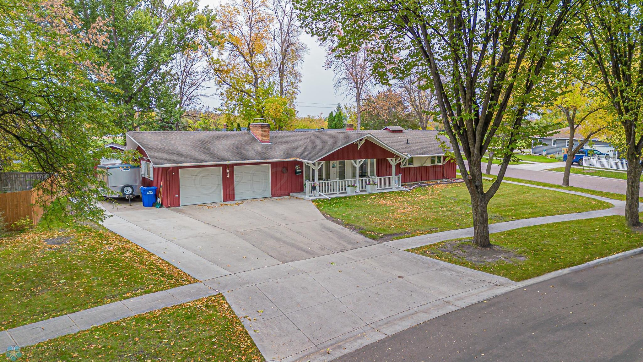 1830 7th st s, fargo, nd 58103-55