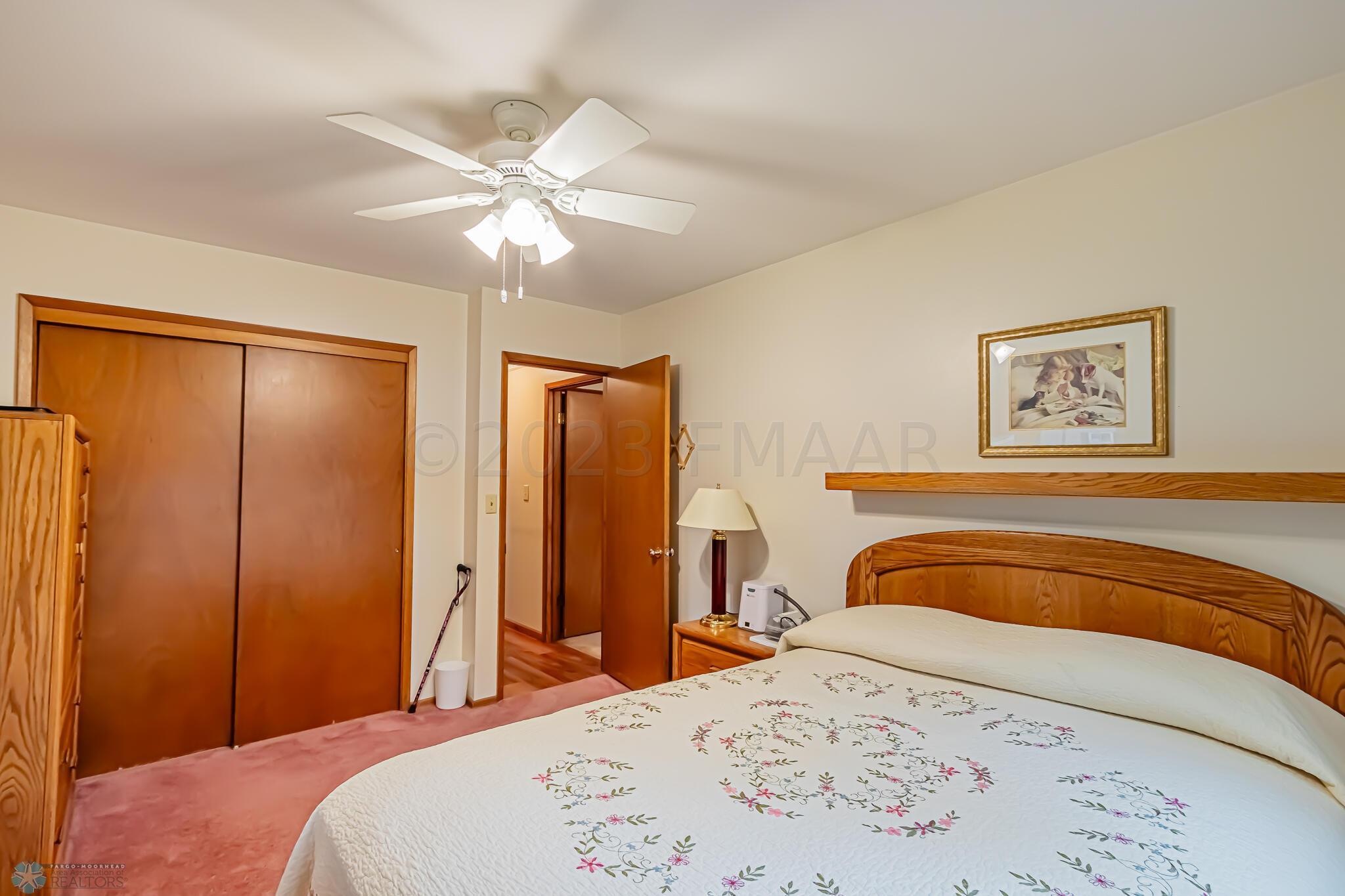 1830 7th St S, Fargo, ND 58103-26