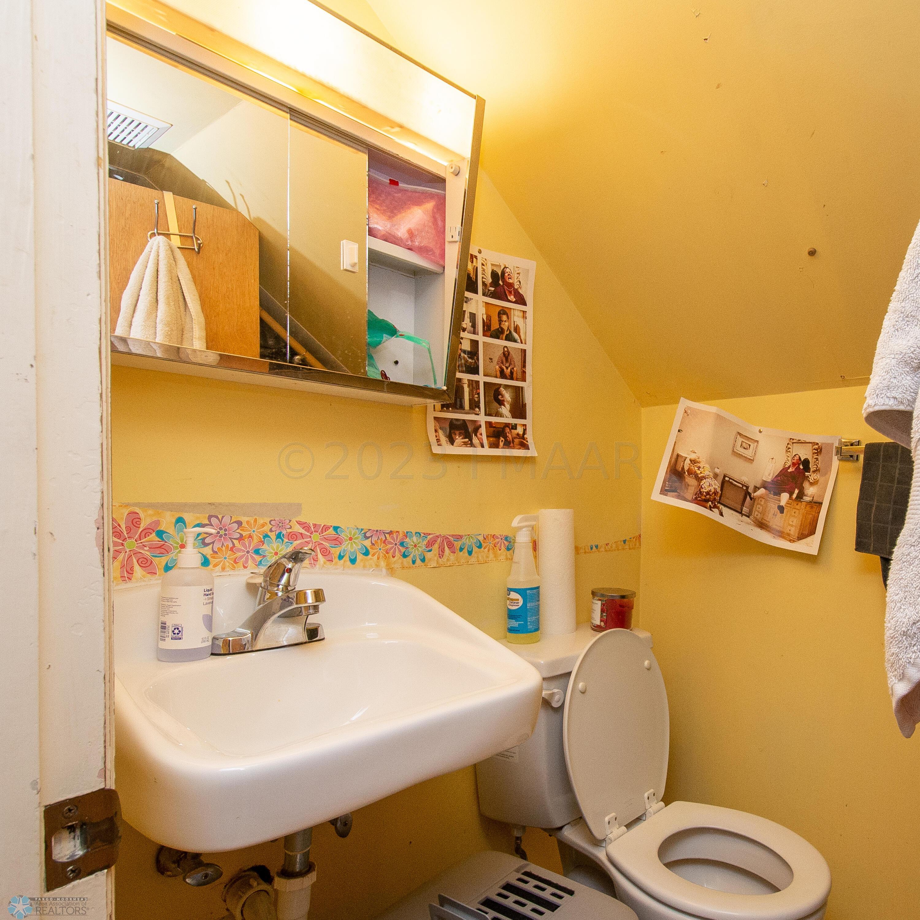 Bathroom 2