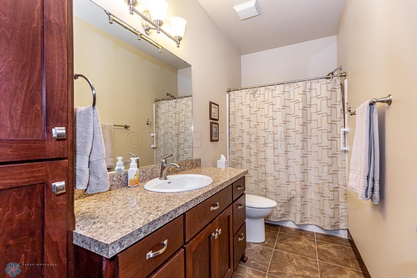 Home-32