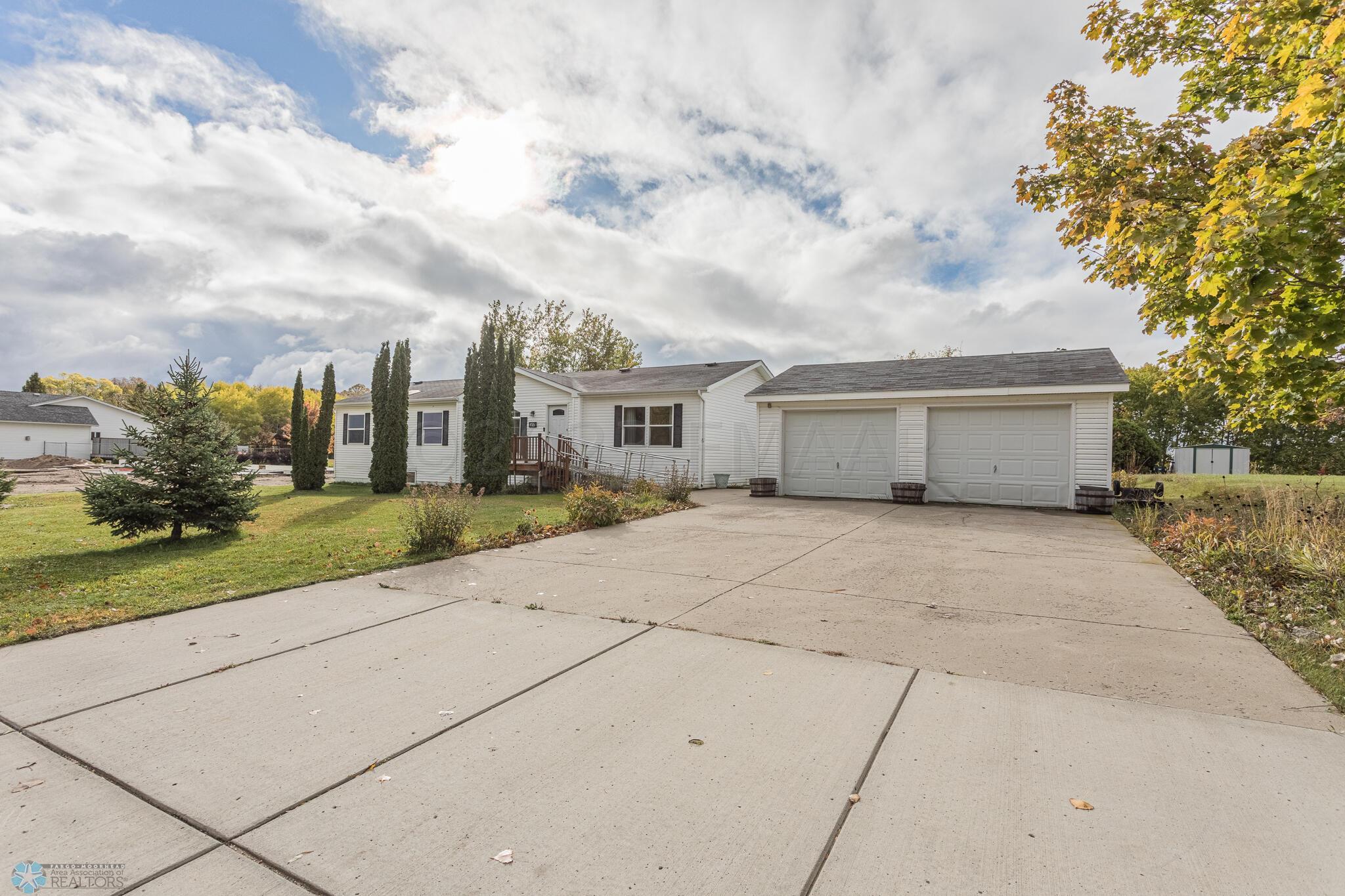 416 Ridgecrest Dr