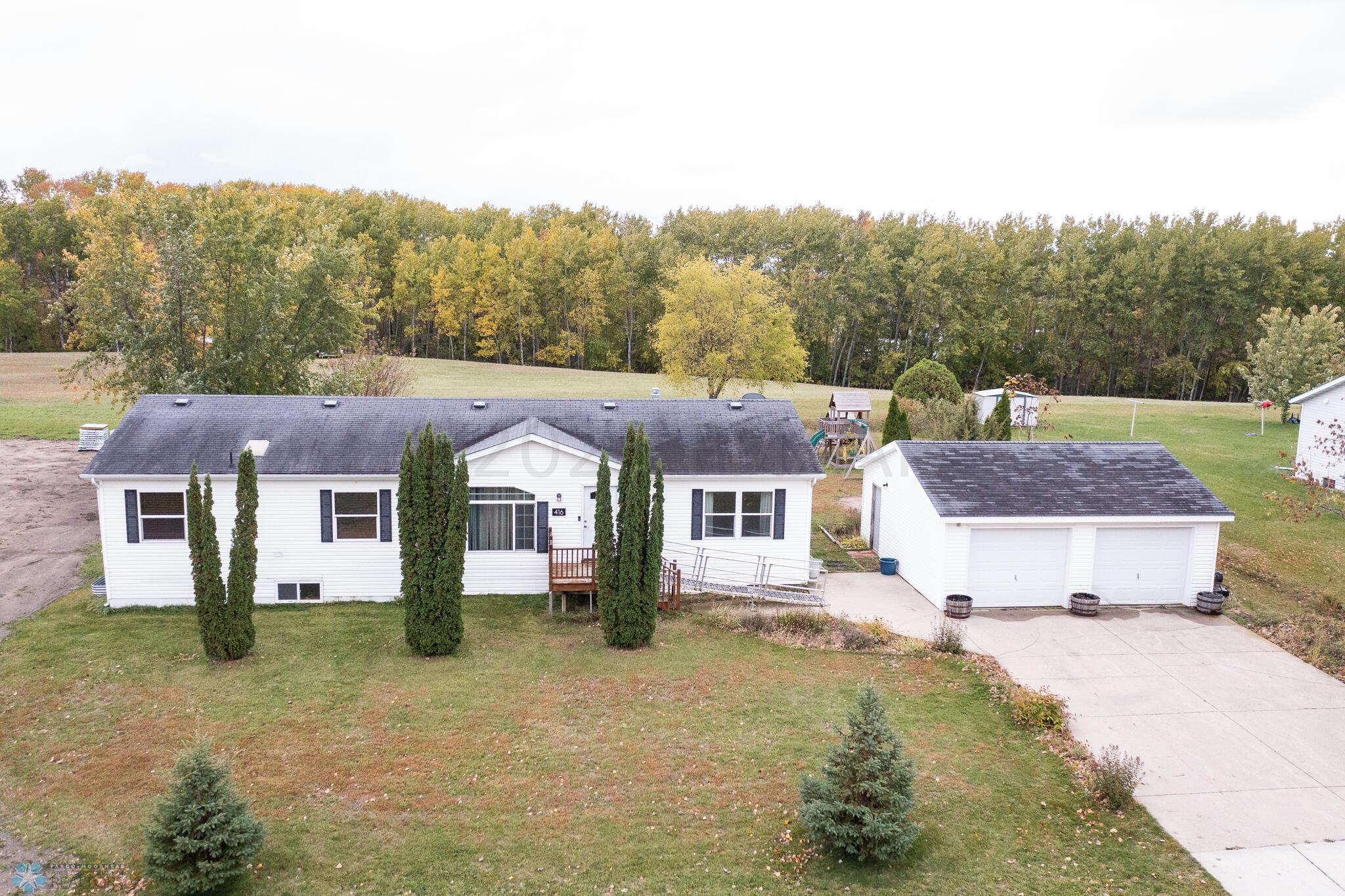 416_Ridge_Crest_Dr-48