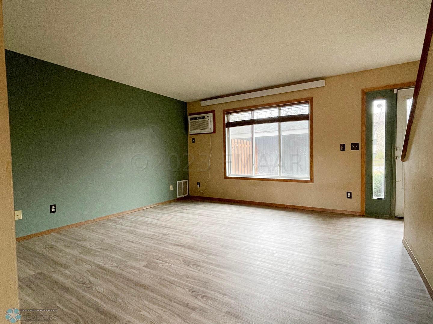 3118_LivingRoom2