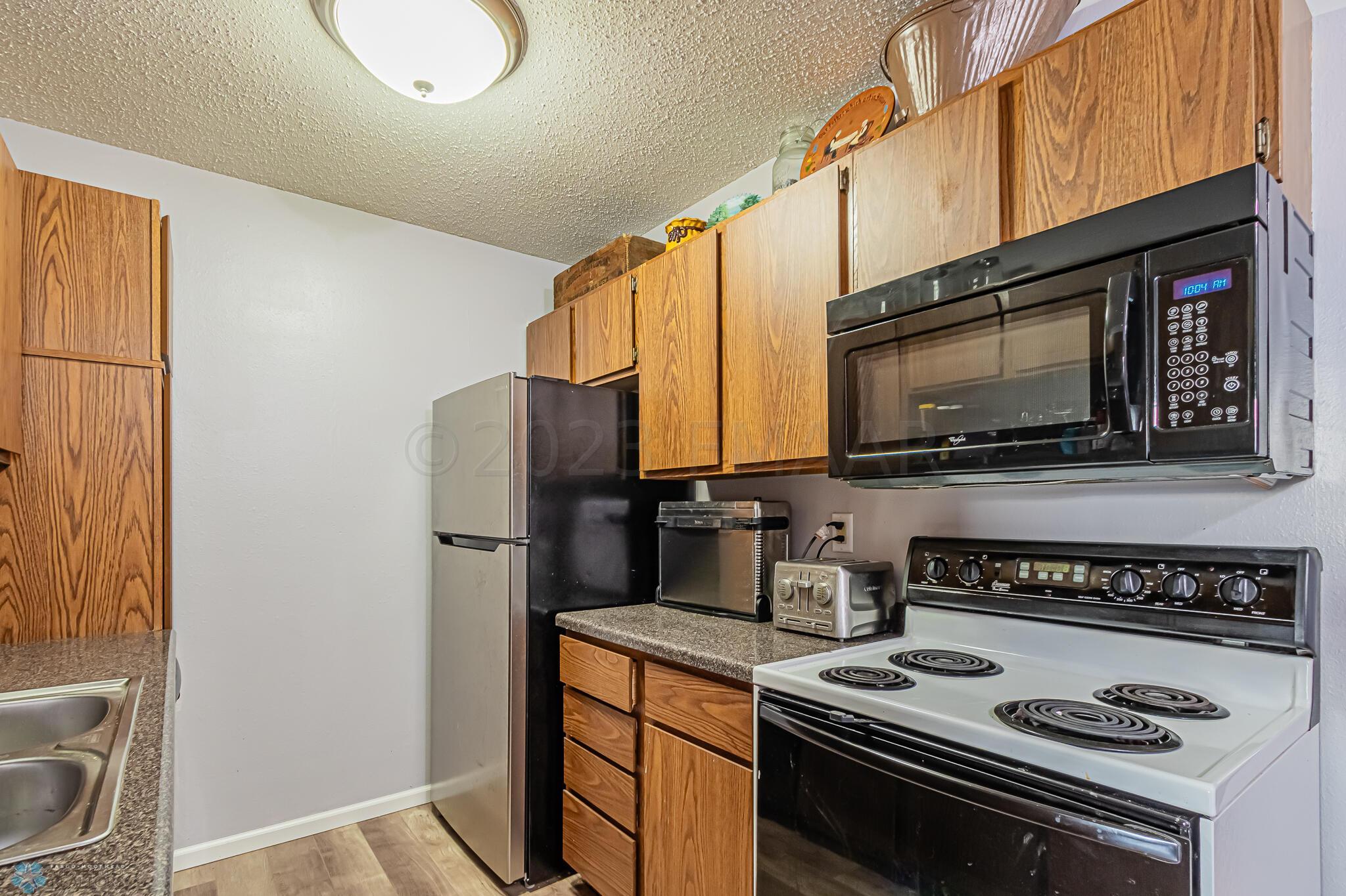 Kitchen_2