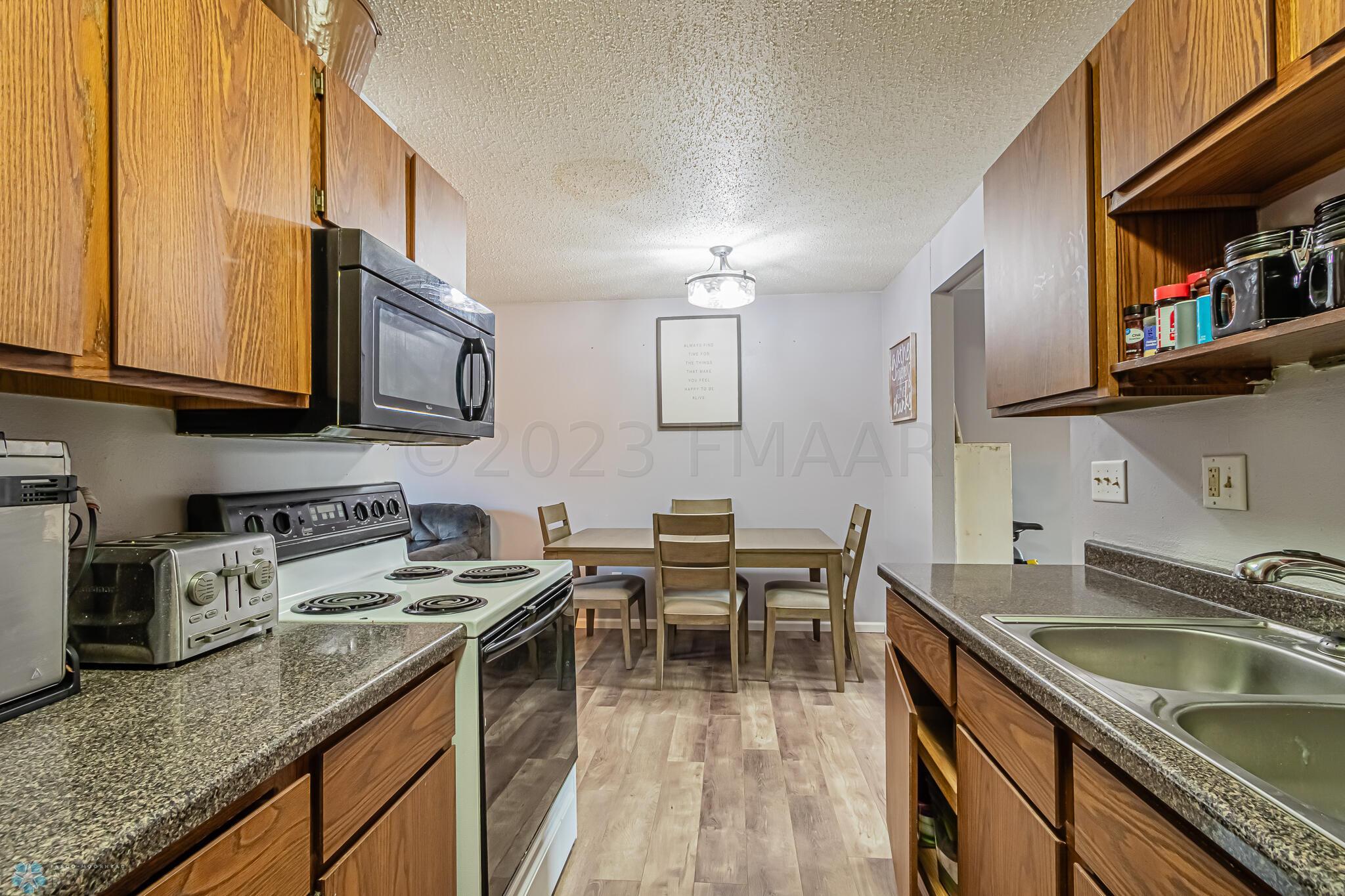Kitchen_4