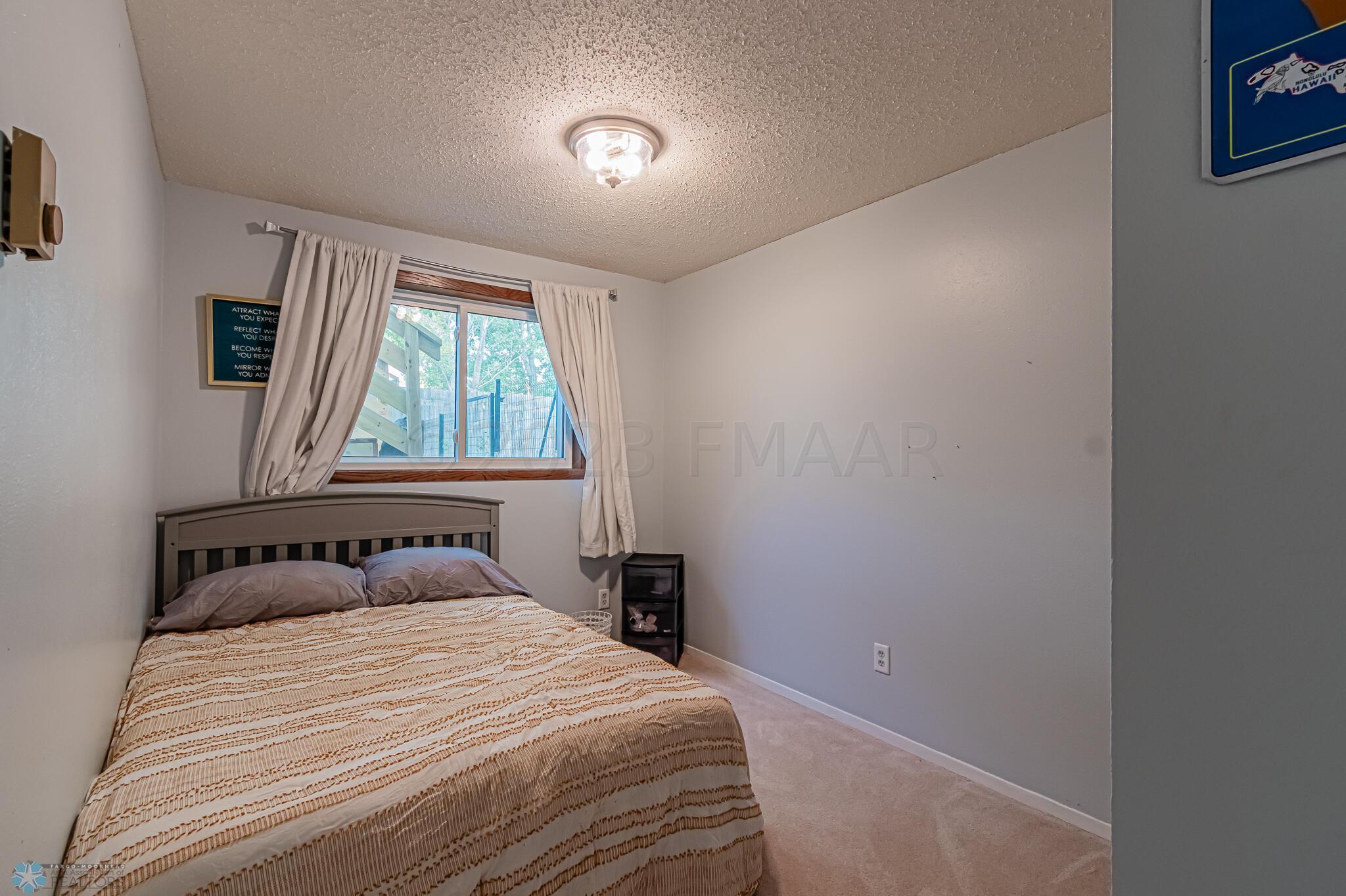 Bedroom2_1.