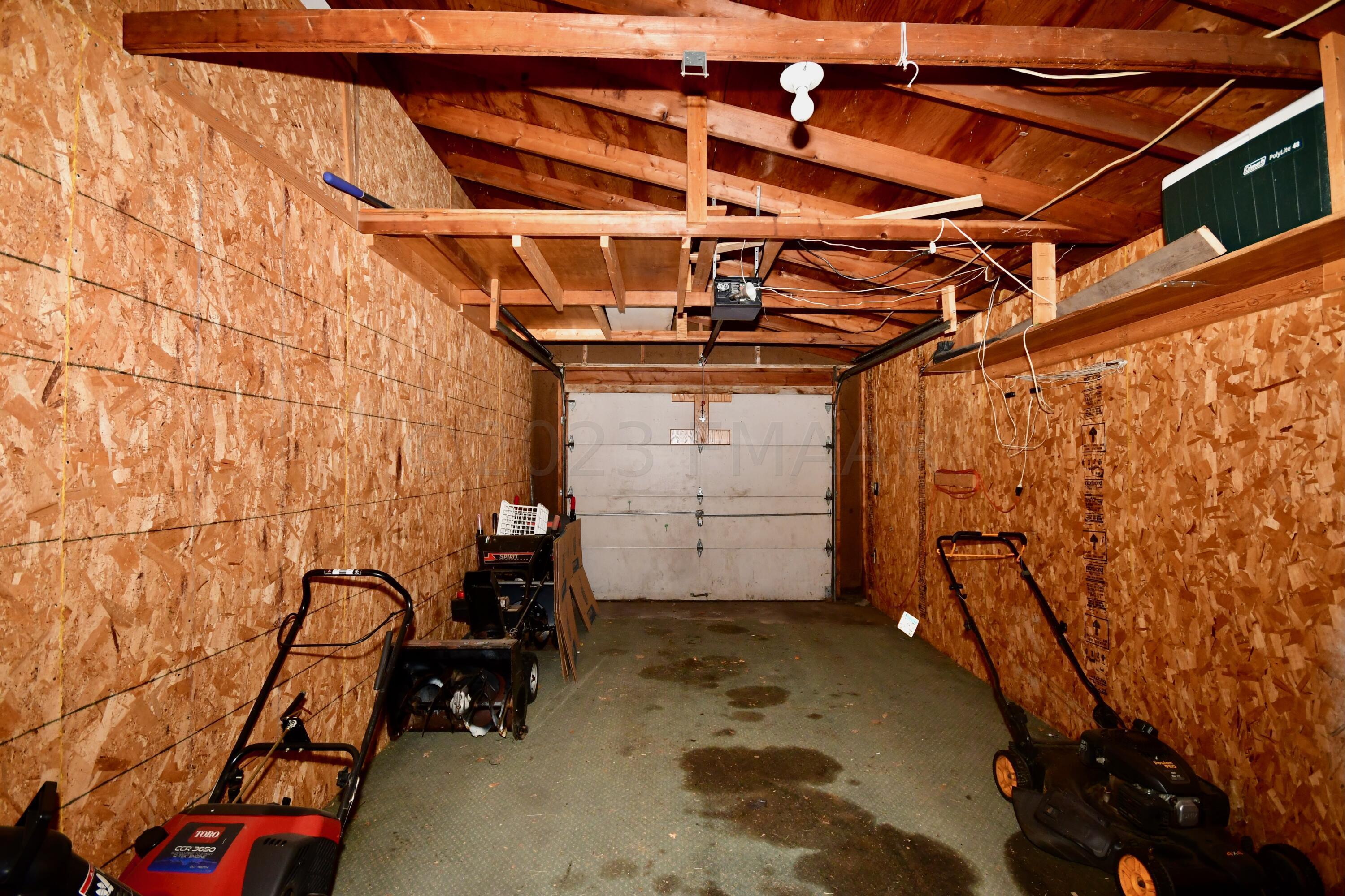 Garage Stall 2