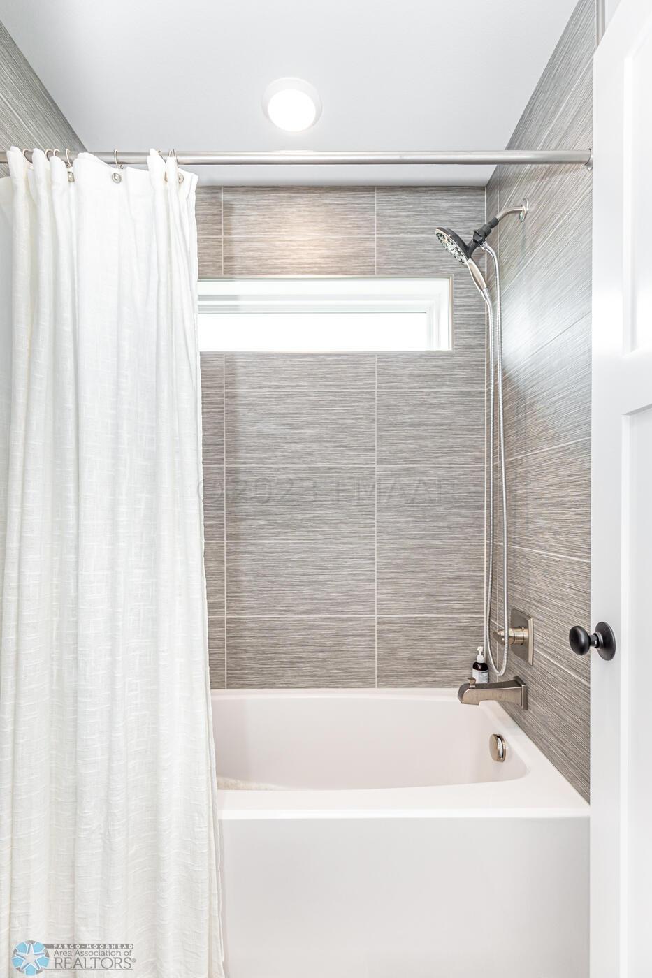 Full Bath