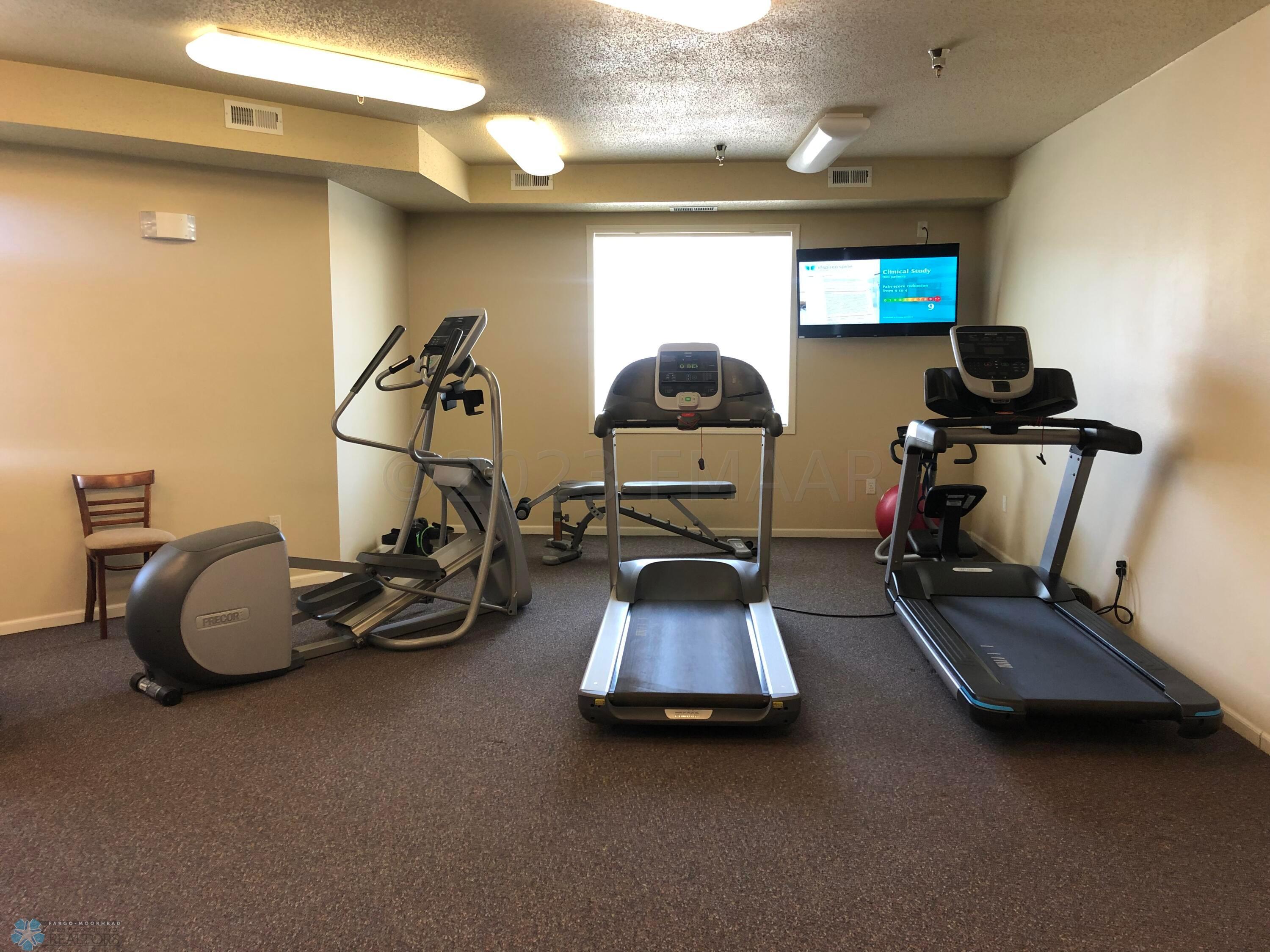 Fitness Rm - Tredmills