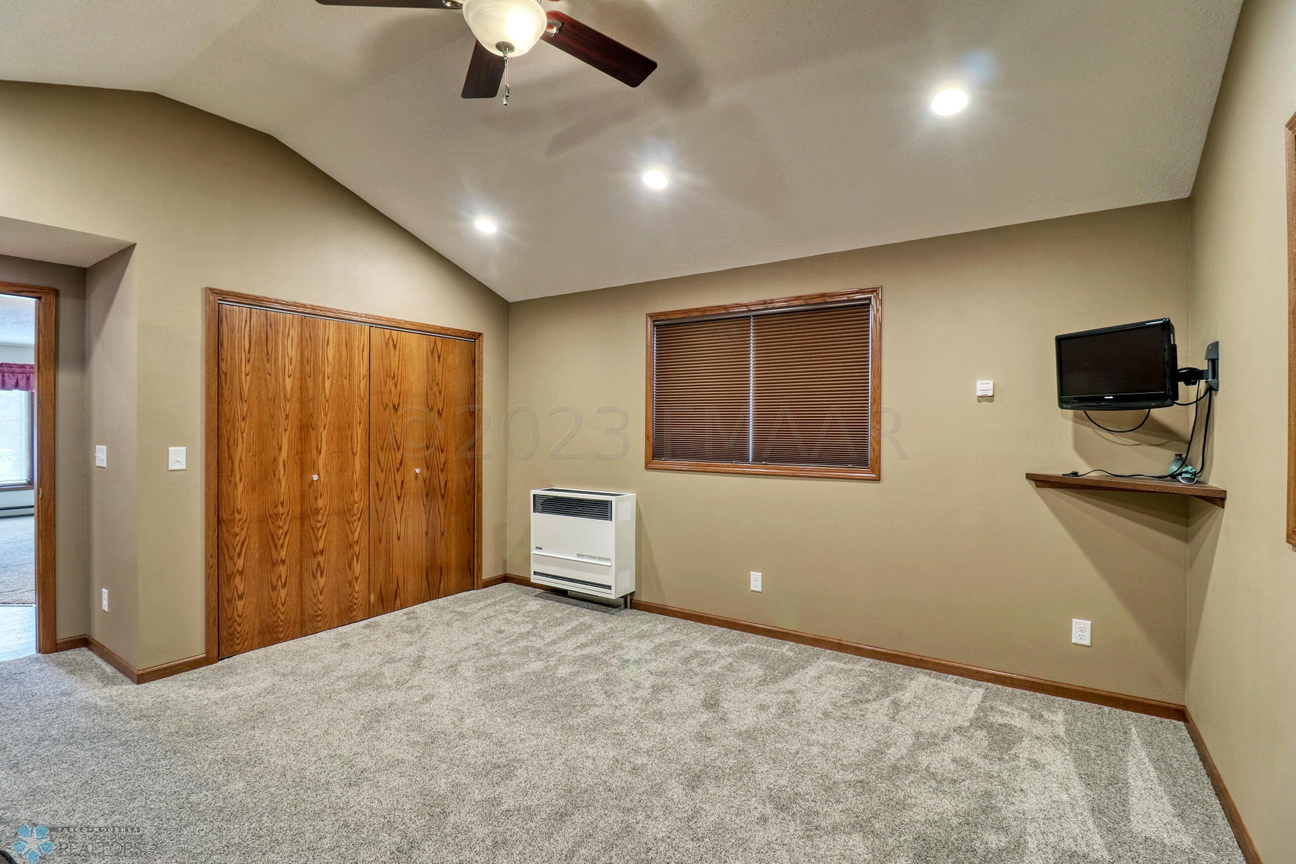 Familyroom1_2