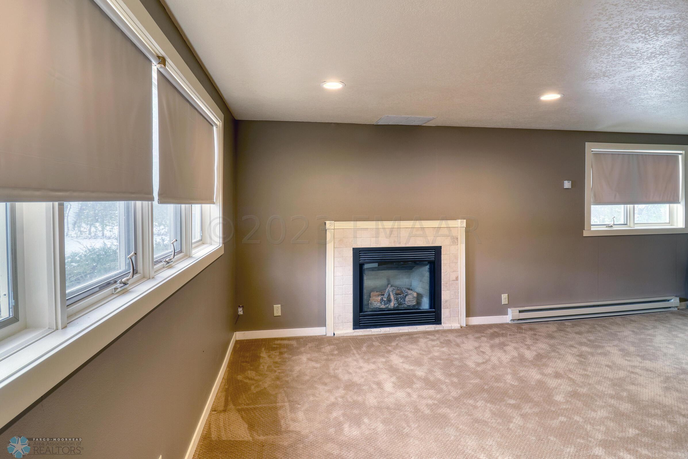 Basement Familyroom1_1