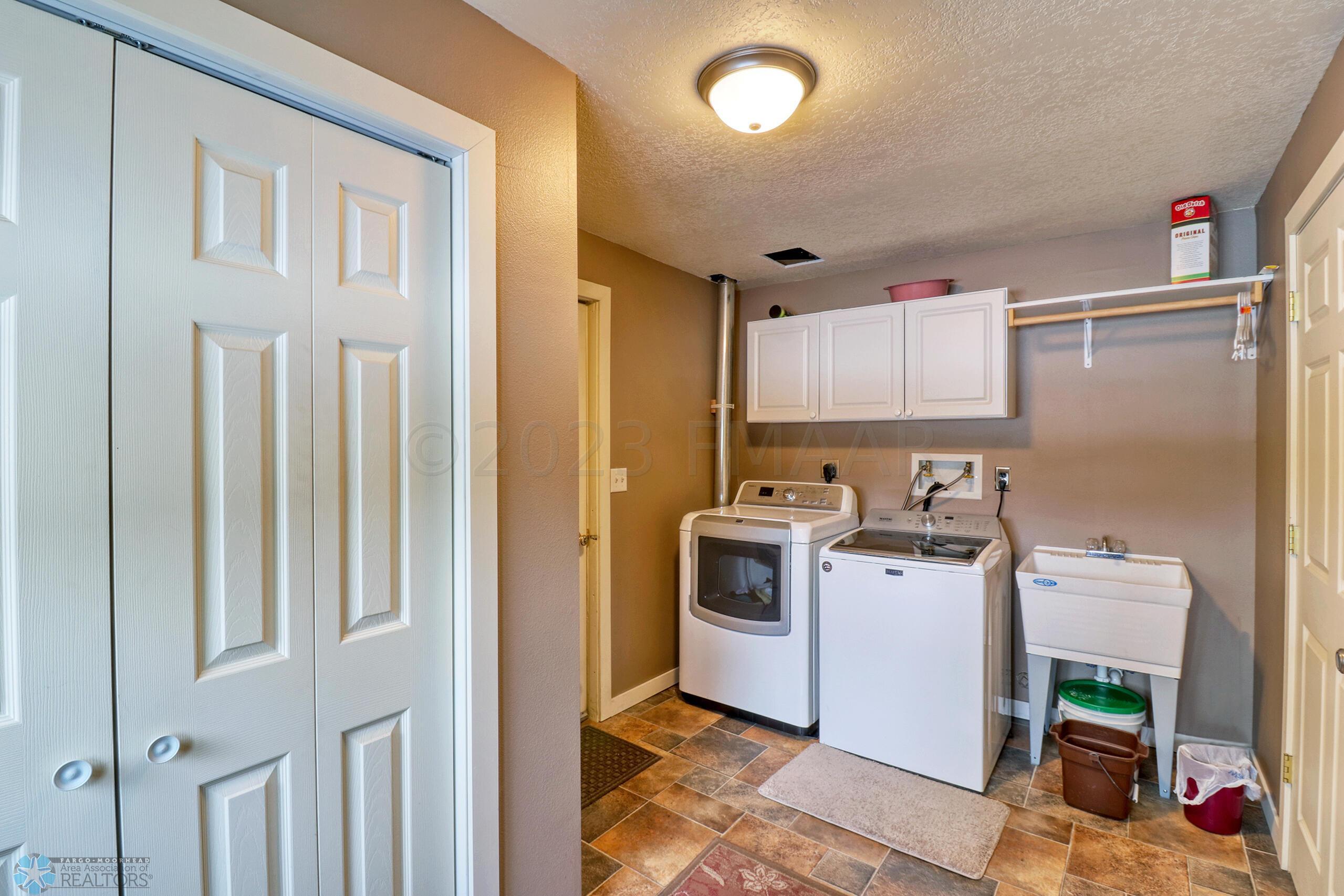 Laundry_mudroom